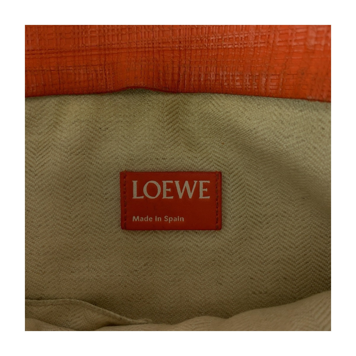 20552
LOEWE ロエベ アナグラム オレンジ ゴールド金具 レザー 101 88 K05 クラッチバッグ セカンドバッグ レディース AB21