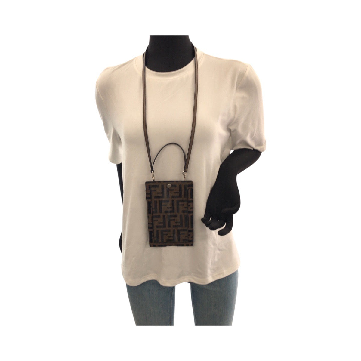 20560
FENDI フェンディ ズッカ柄 ブラウン シルバー金具 レザー 7AR737 A5TL スマホホルダー フォンケース スマホケース レディース A35