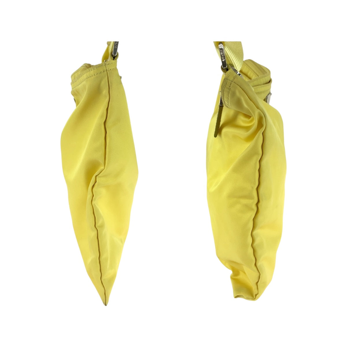 20564
PRADA プラダ テスート 三角ロゴプレート イエロー シルバー金具 ナイロン ショルダーバッグ サコッシュ レディース ABP35