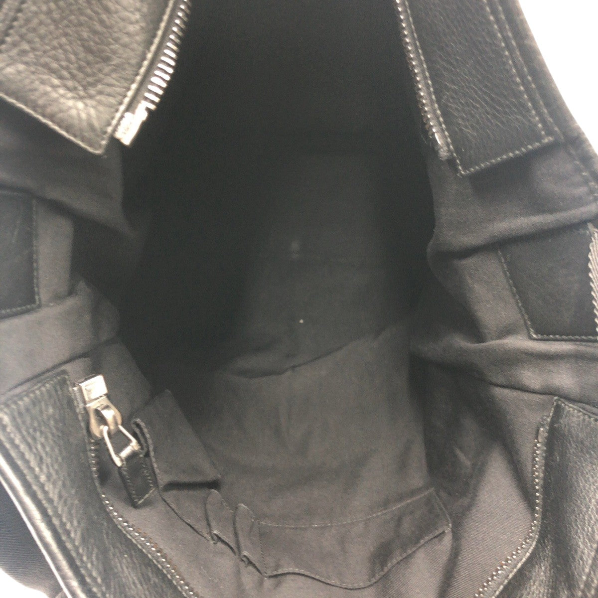 20571
GUCCI グッチ ブラック 黒 レザー 162486 トートバッグ ショルダーバッグ 2WAY 男女兼用 メンズ ABP44