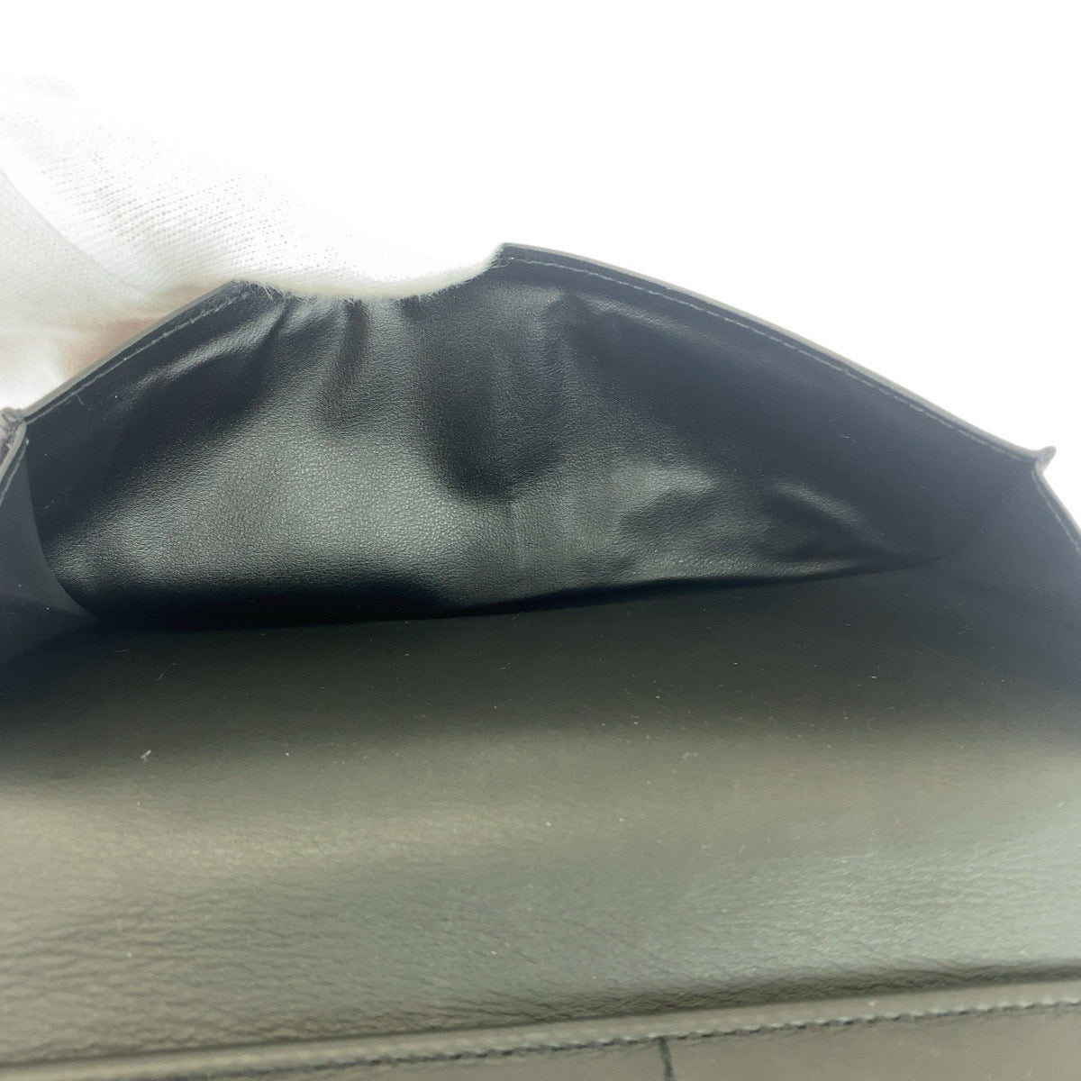 20586
LOUIS VUITTON ルイヴィトン モノグラム シャドウ ジッピーウォレット ヴェルティカル ノワール ブラック 黒 レザー M62902 長財布 ロングウォレット メンズ AB28