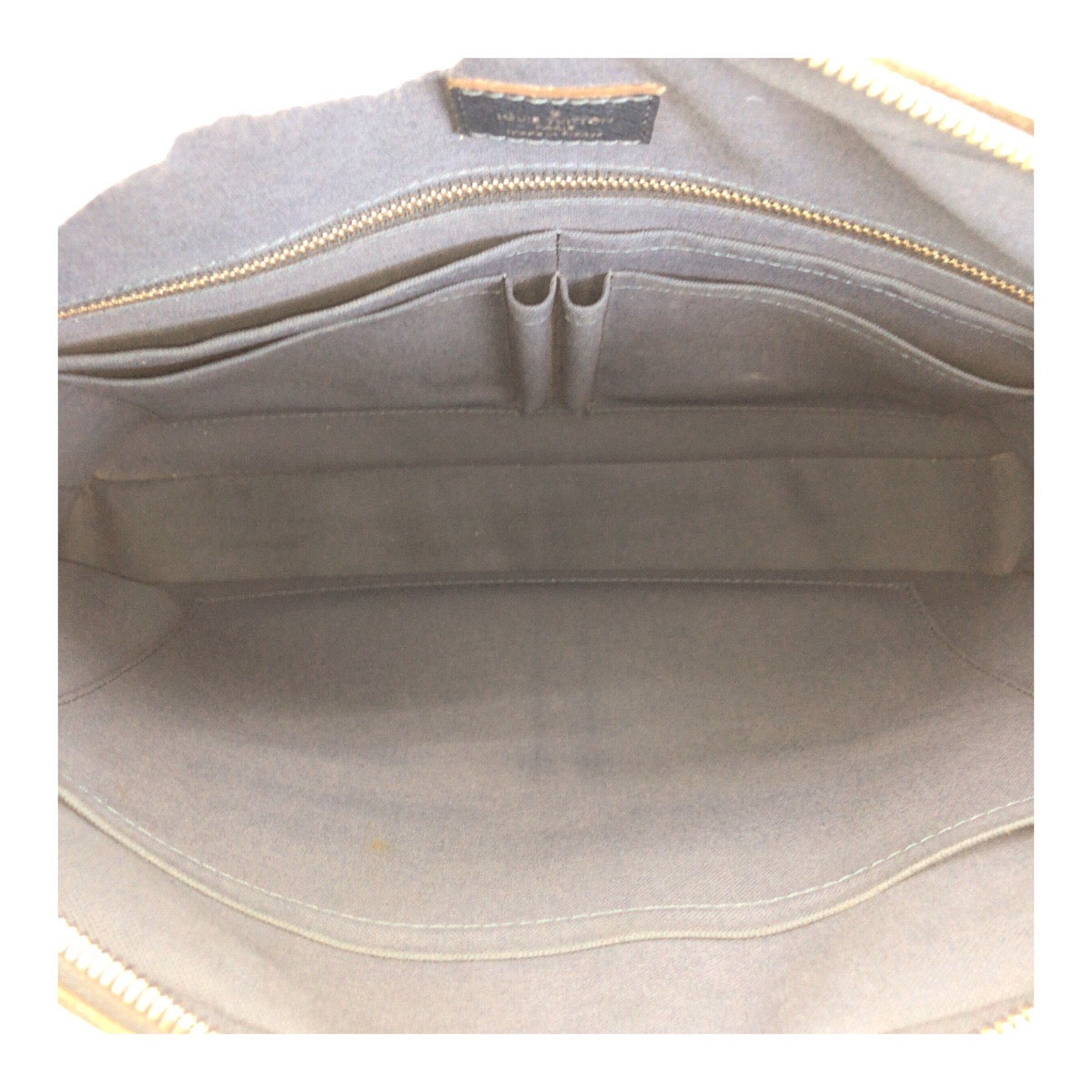 20595
LOUIS VUITTON ルイヴィトン タイガ ポルトドキュマン ヴォワヤージュMM ブルー シルバー金具 レザー M30645 ビジネスバッグ ブリーフケース メンズ AB56