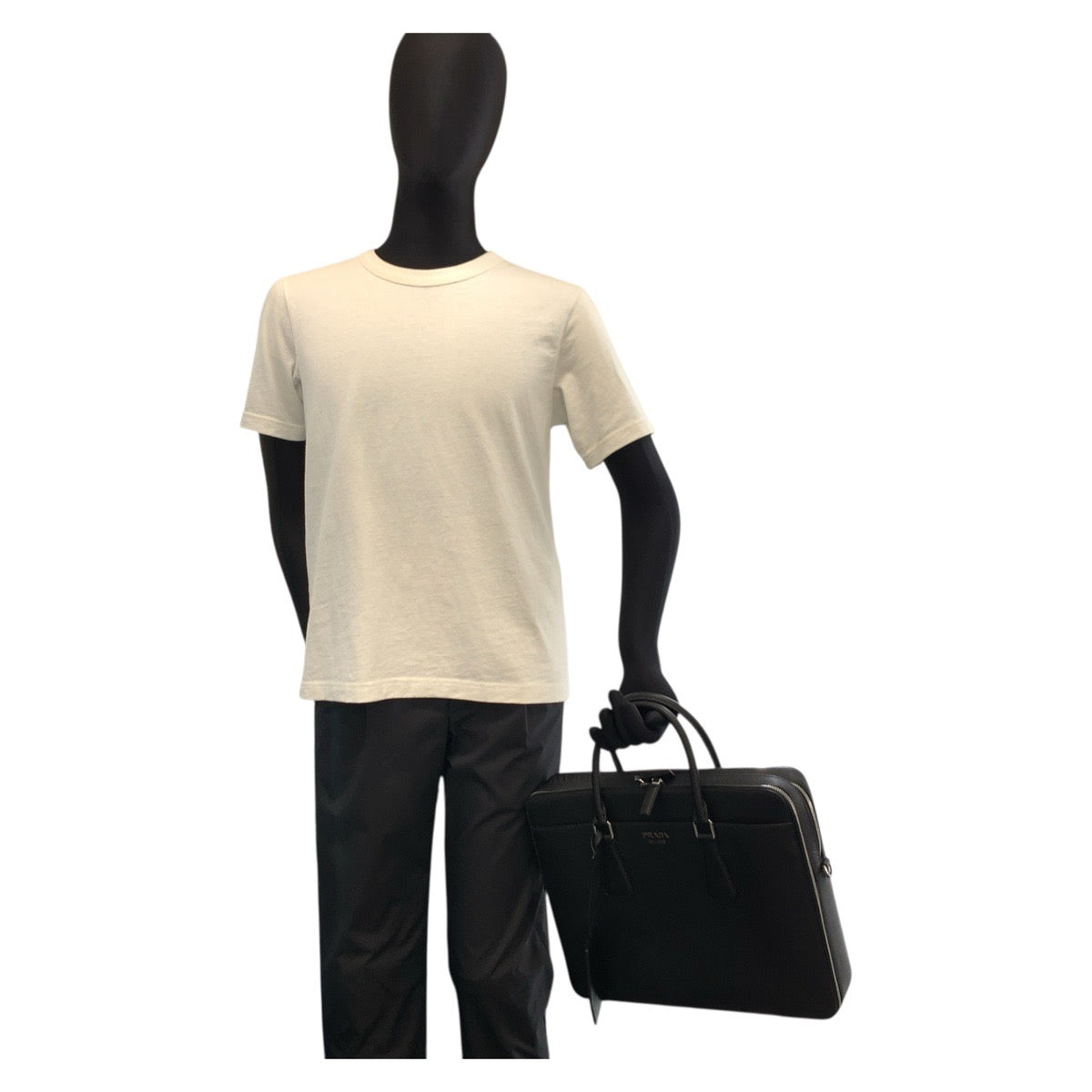 20601
PRADA プラダ サフィアーノ ブラック 黒 シルバー金具 レザー ビジネスバッグ ブリーフケース メンズ SA850
