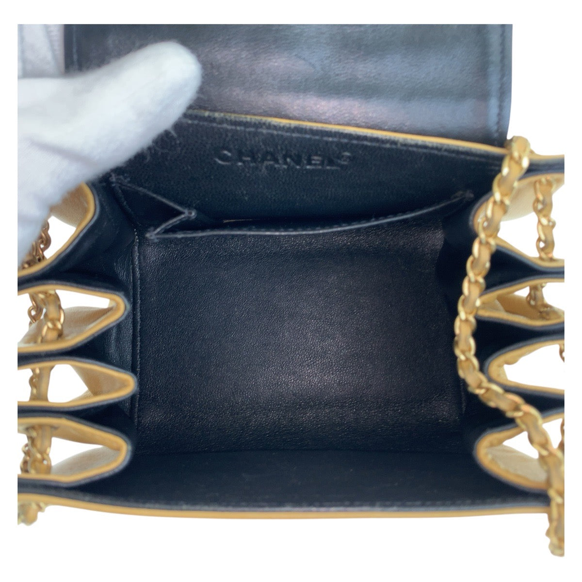 20610
CHANEL シャネル ヴィンテージ 2.55 チョコバー ターンロック ベージュ ゴールド金具 ラムスキン ショルダーバッグ チェーンショルダーバッグ レディース AB100