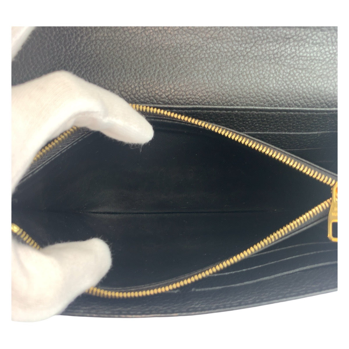 20611
LOUIS VUITTON ルイヴィトン モノグラム アンプラント ポルトフォイユサラ ノワール ブラック 黒 ゴールド金具 レザー M61182 長財布 ロングウォレット レディース AB36
