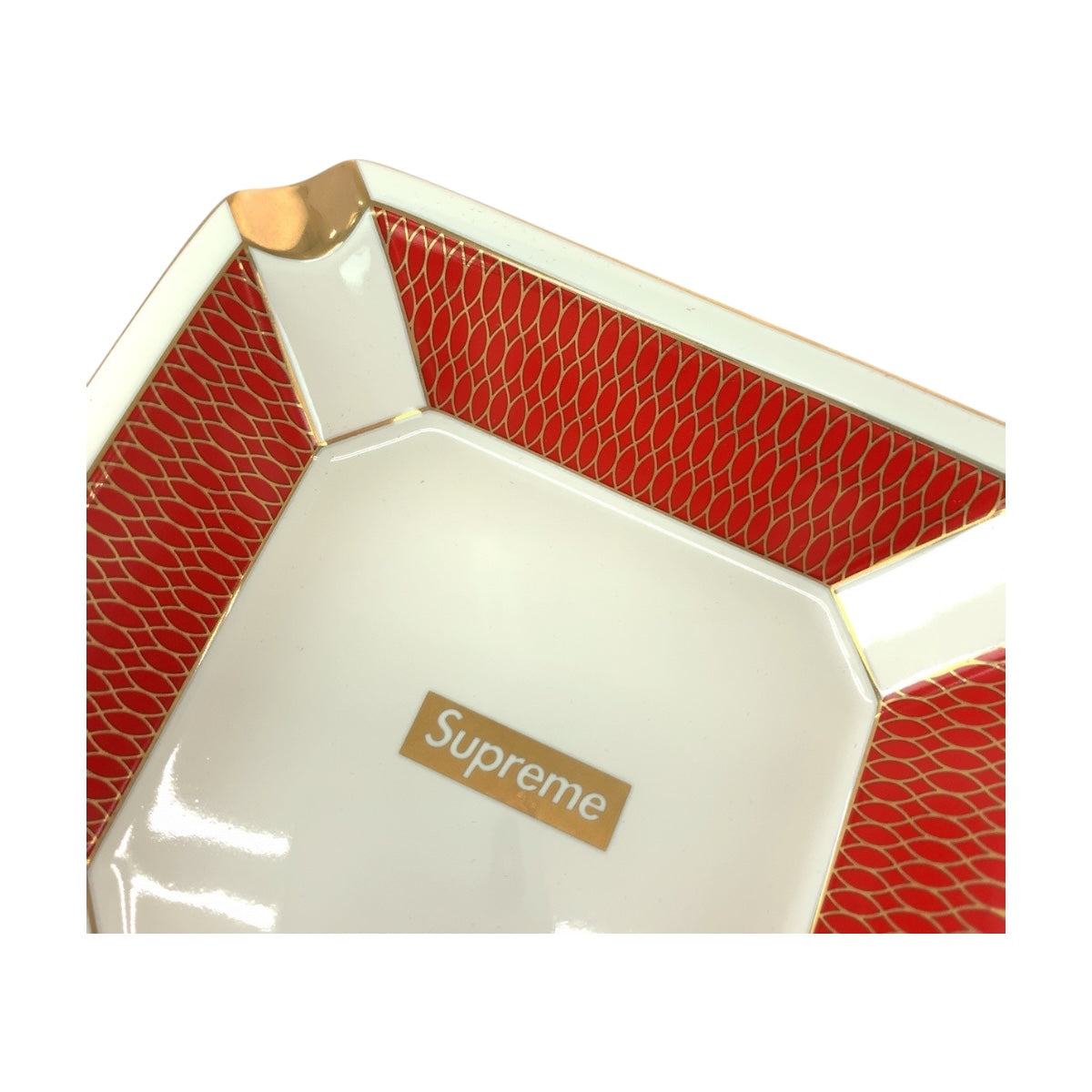 20633
Supreme シュプリーム 22AW Small Ashtray レッド ホワイト ガラス 灰皿 アッシュトレイ メンズ A22