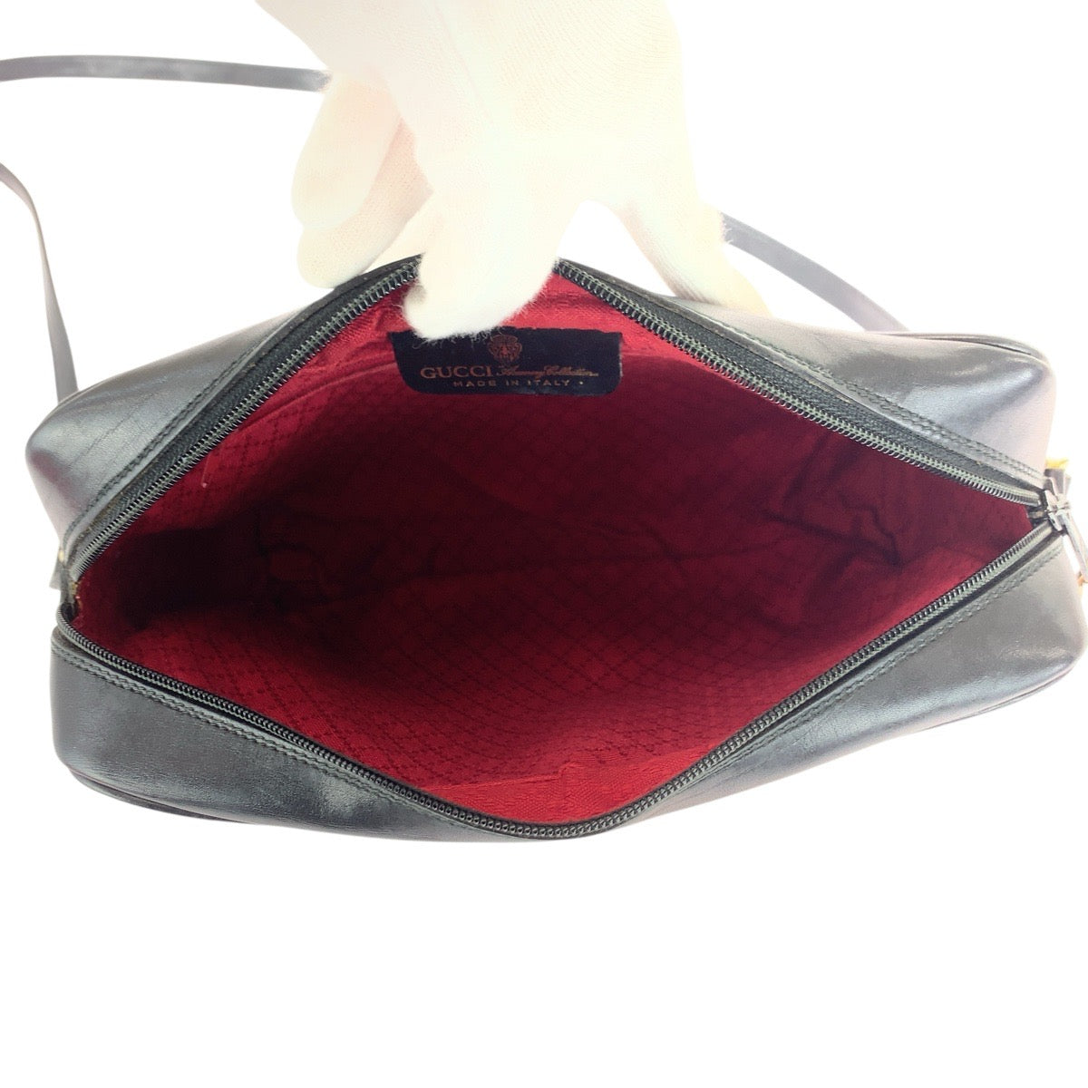 20693
GUCCI Vintage Old Gucci Sherry Line Black Gold Hardware GG Canvas / Leather 37 0124071 Shoulder Bag Pochette Ladies AB42