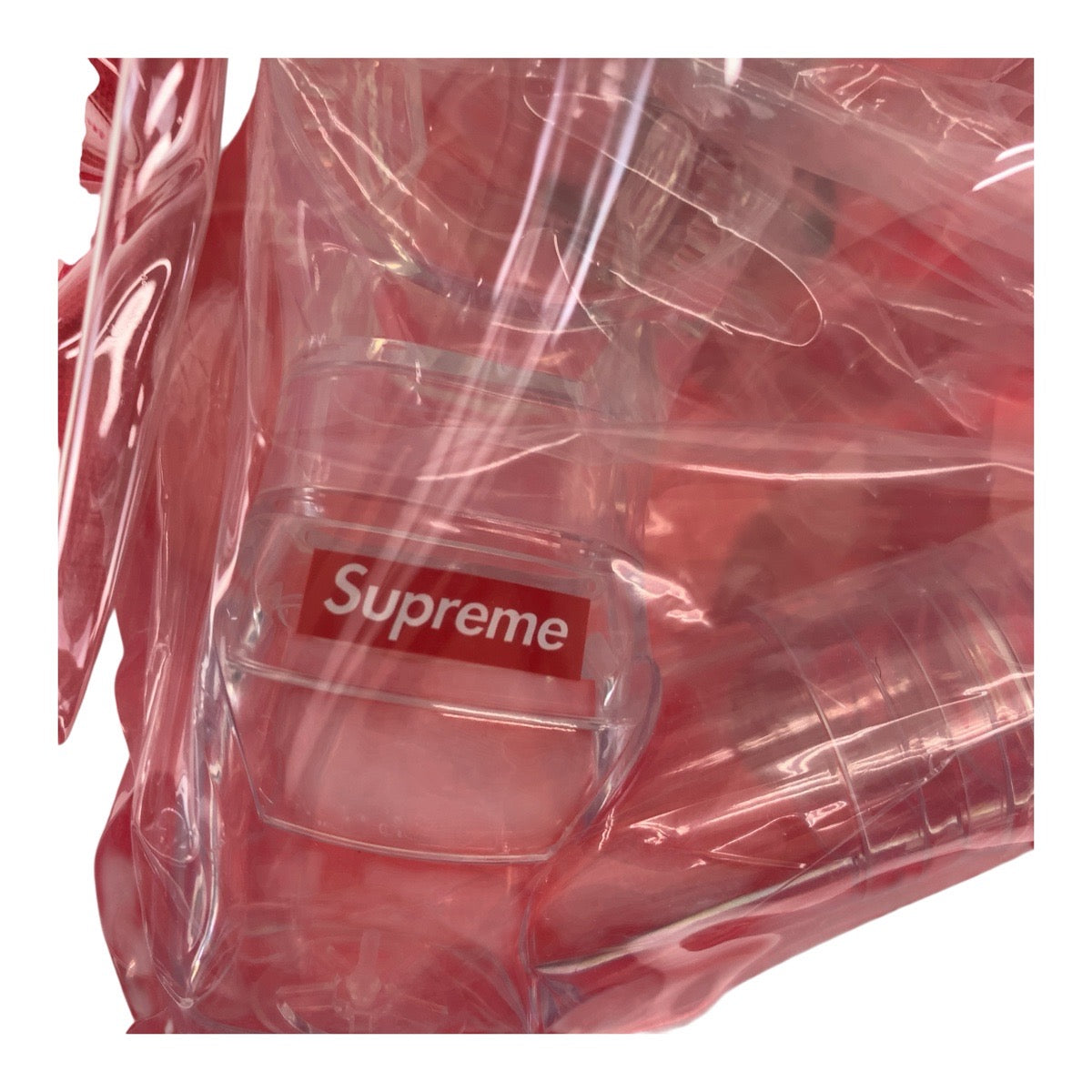 20709
Supreme Snorkel Set Clear Red Silicone Sports Equipment Unisex Men's SA30