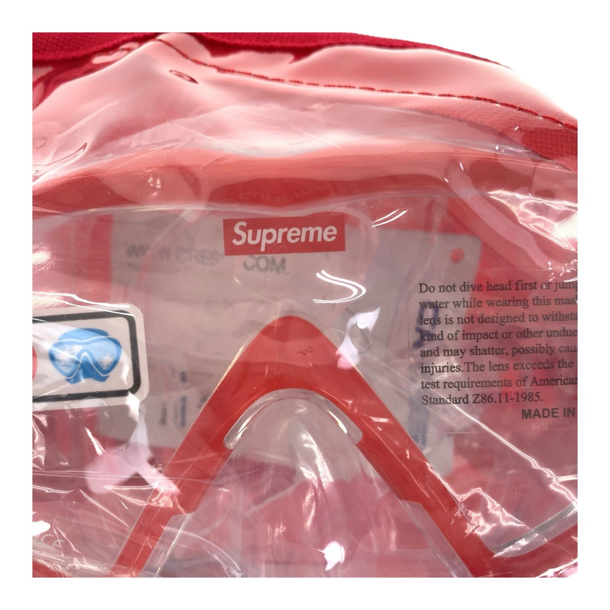 20709
Supreme Snorkel Set Clear Red Silicone Sports Equipment Unisex Men's SA30