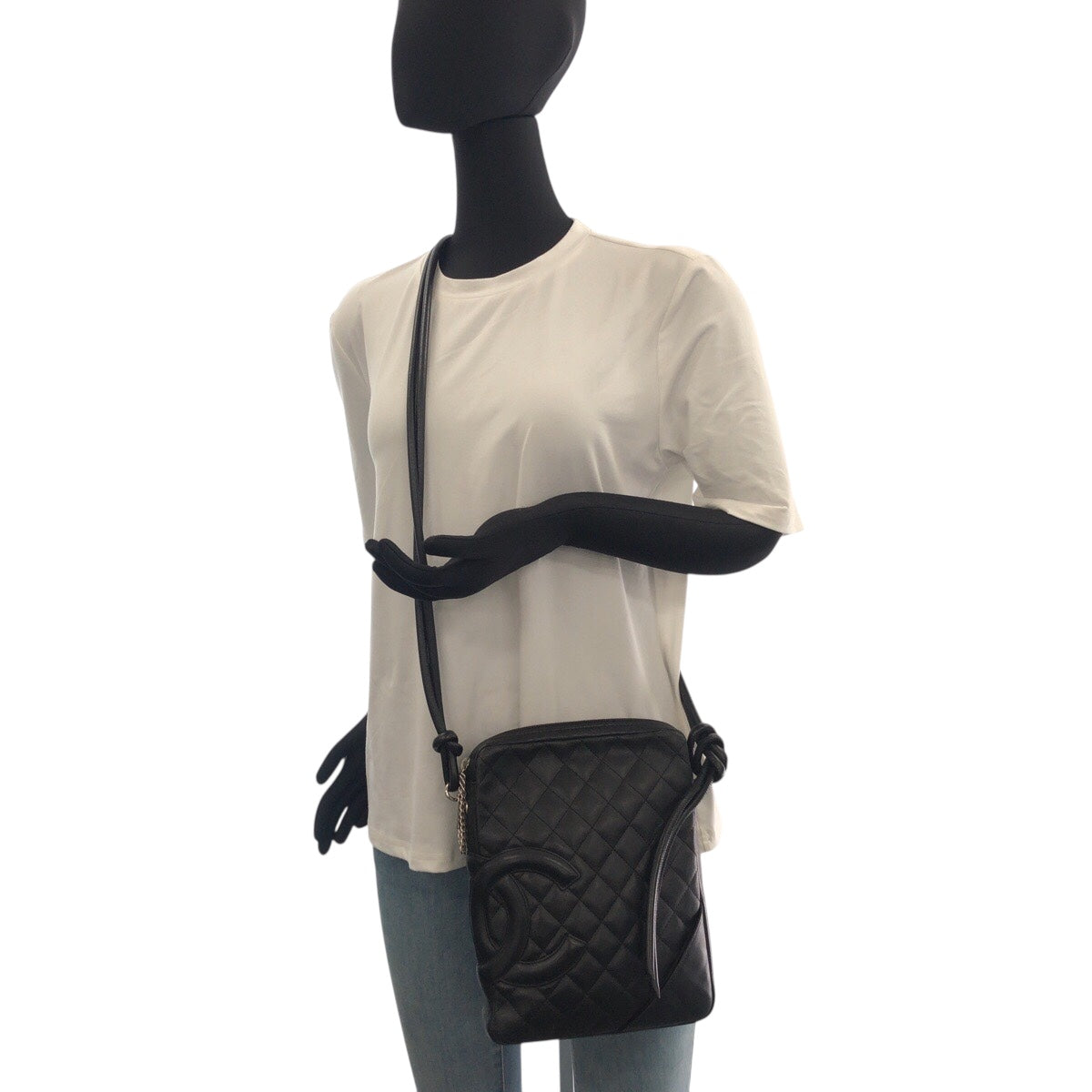 20729
CHANEL シャネル マトラッセ ココマーク ブラック 黒 シルバー金具 ラムスキン ショルダーバッグ ポシェット レディース ABP160