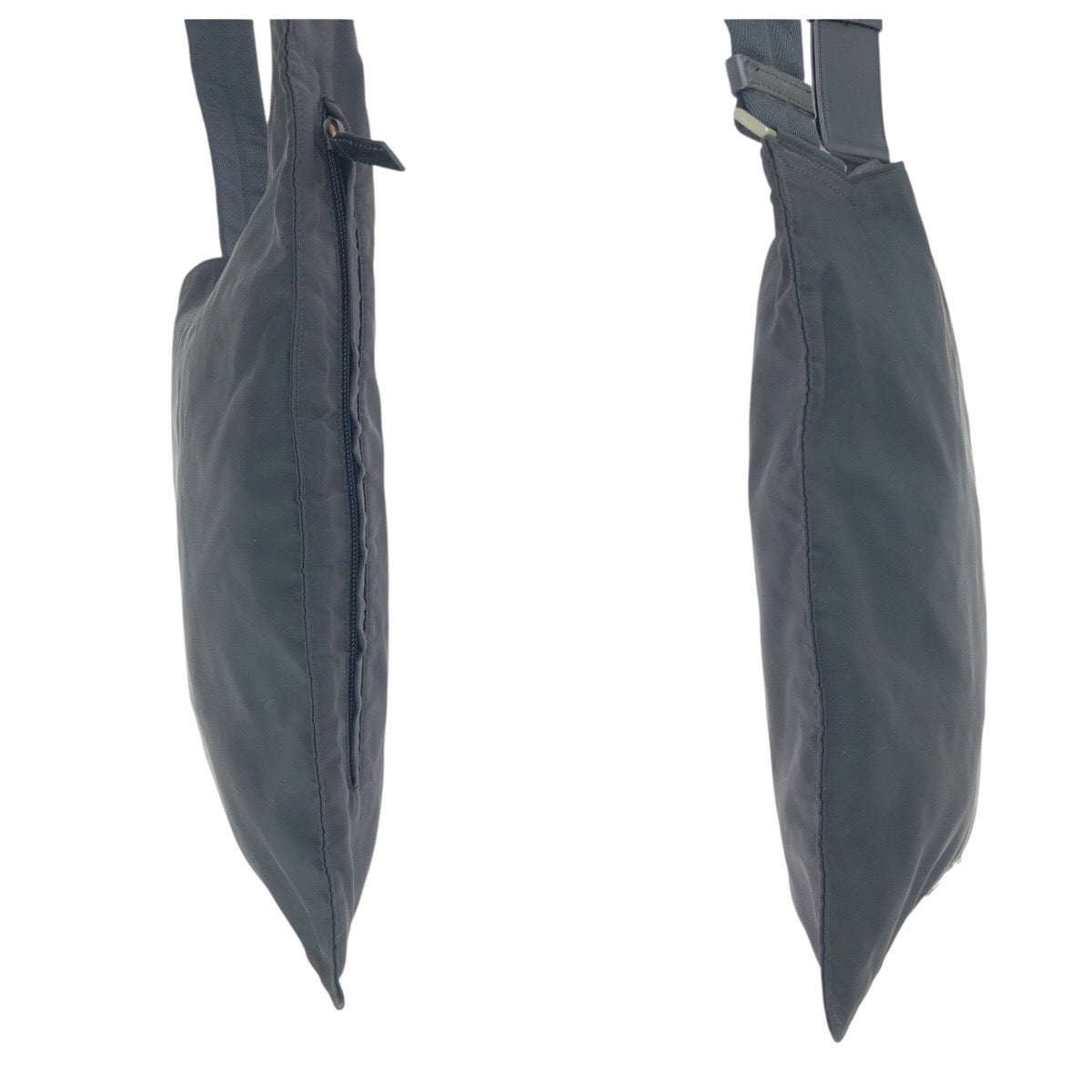 20760
PRADA プラダ テスート 三角ロゴプレート ブラック 黒 シルバー金具 ナイロン ショルダーバッグ ポシェット レディース ABP35