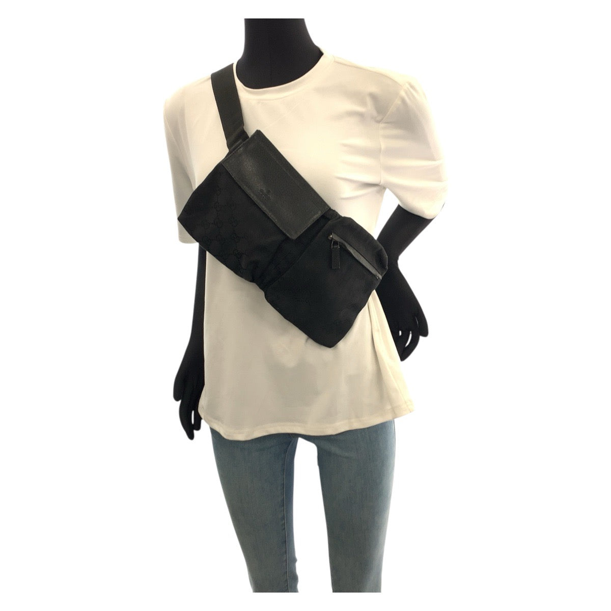 20768
GUCCI グッチ ブラック 黒 シルバー金具 GGキャンバス / レザー 28566 ボディバッグ ウエストポーチ レディース ABP42