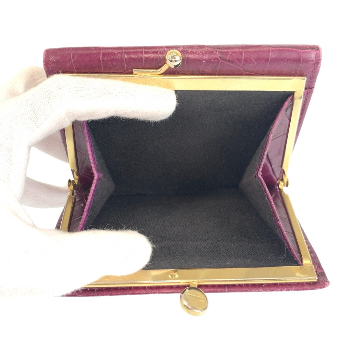 20787
Salvatore Ferragamo サルヴァトーレフェラガモ ヴァラ 型押し ワインレッド ゴールド金具 レザー 折財布 コンパクトウォレット レディース ABP9