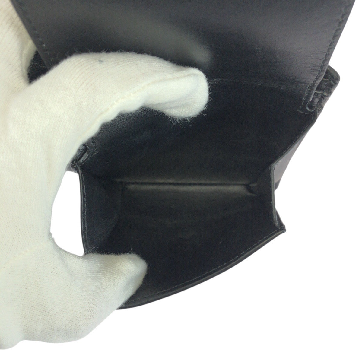 20791
CELINE セリーヌ ブラック 黒 シルバー金具 レザー 折財布 コンパクトウォレット 男女兼用 レディース AB9