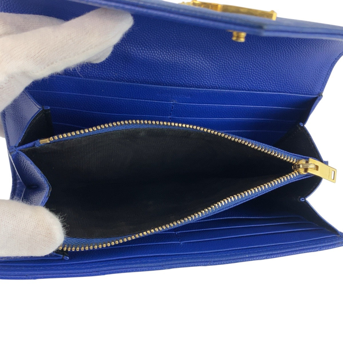 20795
SAINT LAURENT PARIS サンローランパリ YSL ラップウォレット カサンドラ Vステッチ ブルー ゴールド金具 レザー CER3722640116 長財布 ロングウォレット レディース AB