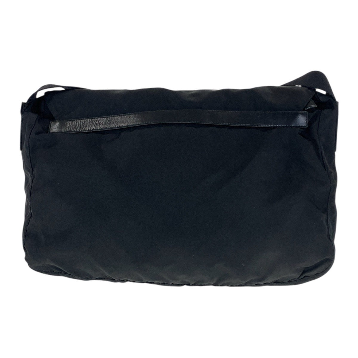 20796
PRADA プラダ テスート 三角ロゴプレート ブラック 黒 シルバー金具 ナイロン / レザー ショルダーバッグ メッセンジャーバッグ レディース ABP37