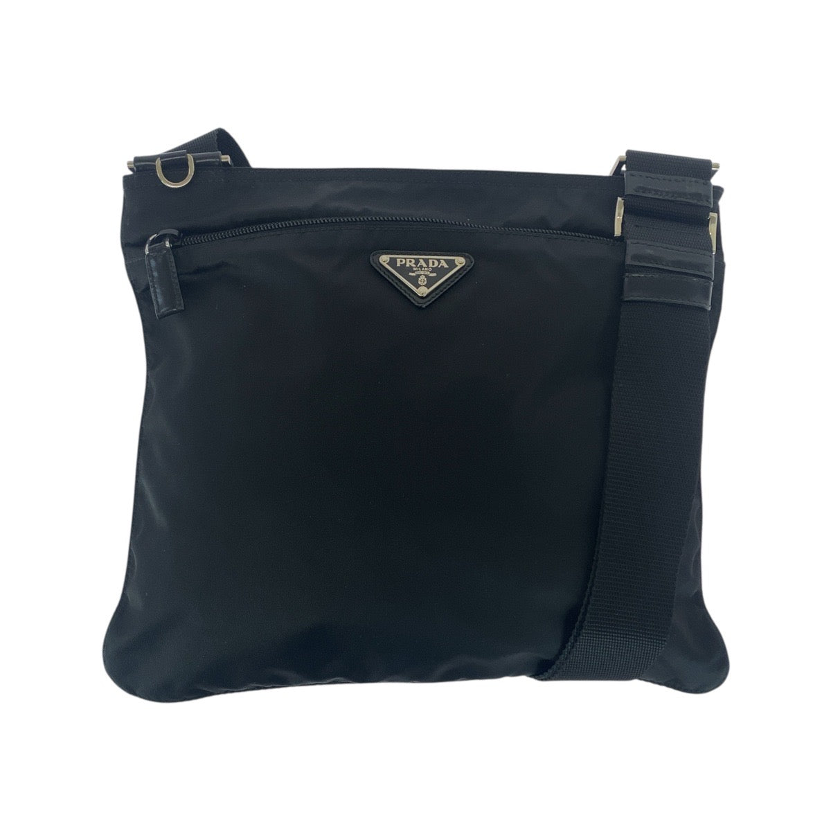 20799
PRADA プラダ テスート 三角ロゴプレート ブラック 黒 シルバー金具 ナイロン ショルダーバッグ ポシェット レディース A58