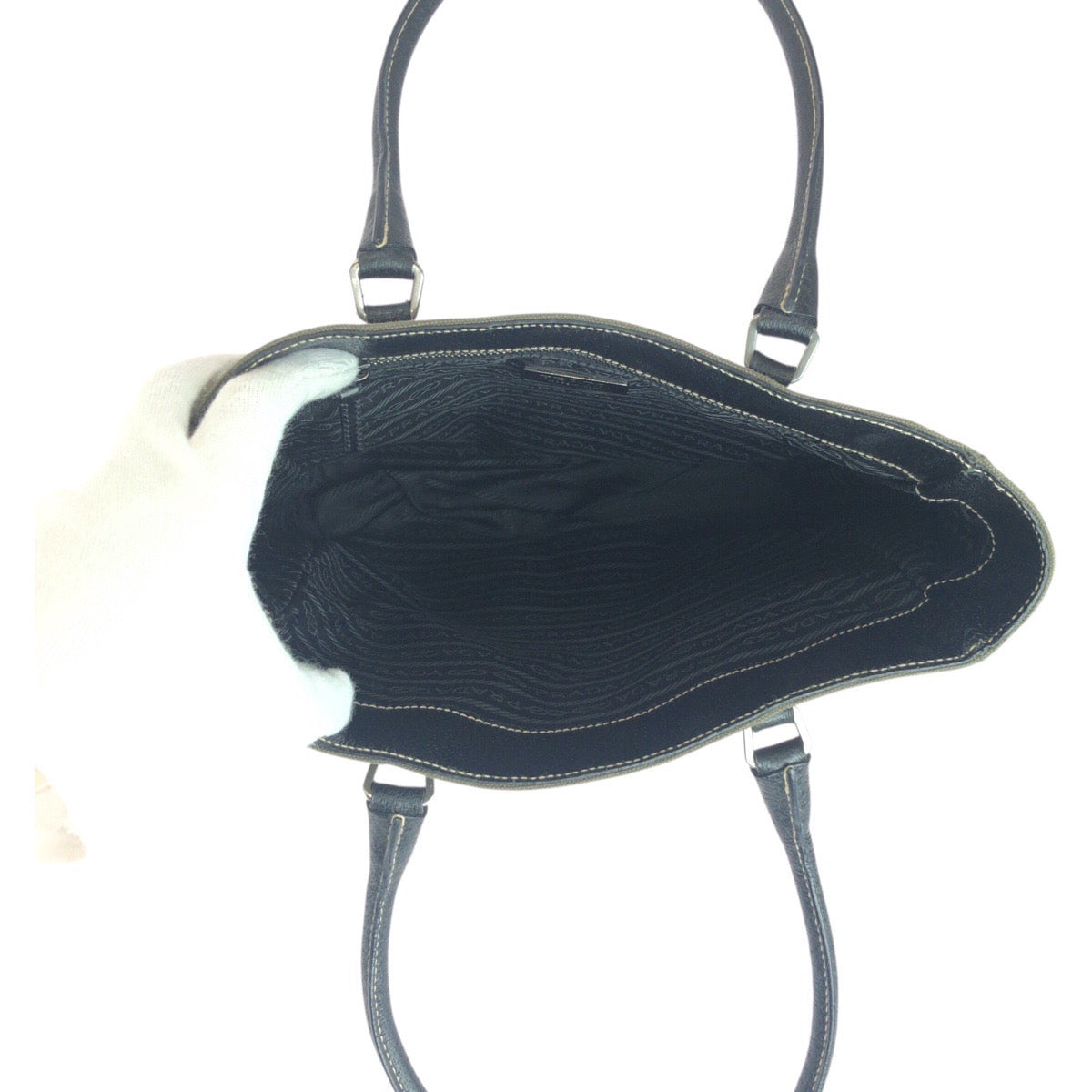 20809
PRADA プラダ 三角ロゴプレート カーキ ブラック シルバー金具 キャンバス / レザー トートバッグ ハンドバッグ レディース ABP28