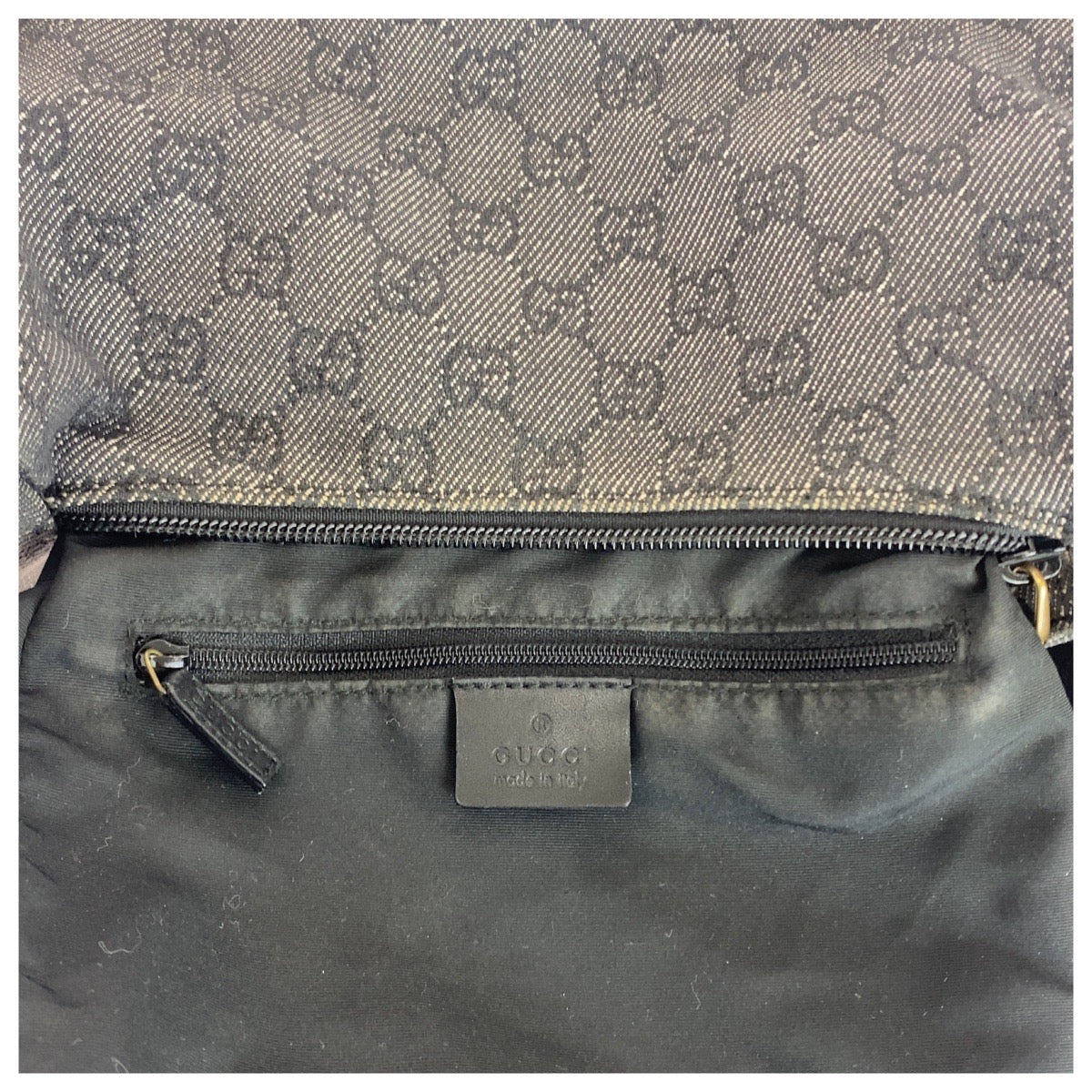 20857
GUCCI グッチ ブラック 黒 ゴールド金具 GGキャンバス / レザー 92699 ショルダーバッグ レディース AB28