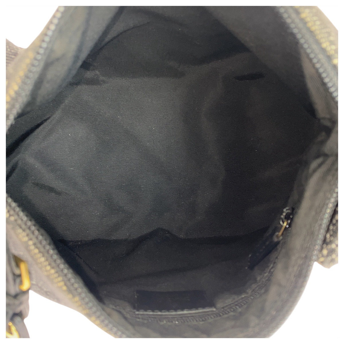 20857
GUCCI グッチ ブラック 黒 ゴールド金具 GGキャンバス / レザー 92699 ショルダーバッグ レディース AB28