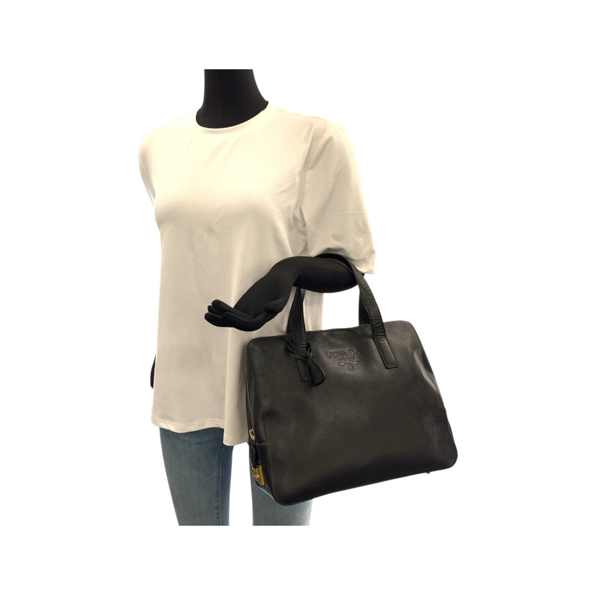 20860
PRADA プラダ サフィアーノ ブラック 黒 ゴールド金具 レザー トートバッグ ハンドバッグ レディース ABP44