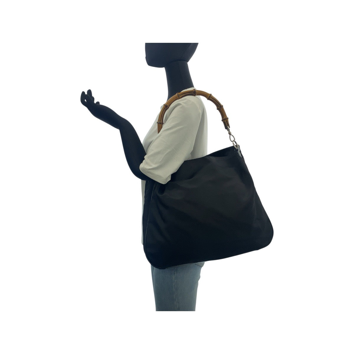 20861
GUCCI グッチ バンブー ブラック 黒 シルバー金具 キャンバス 001.1998.1577 ショルダーバッグ ハンドバッグ レディース ABP35