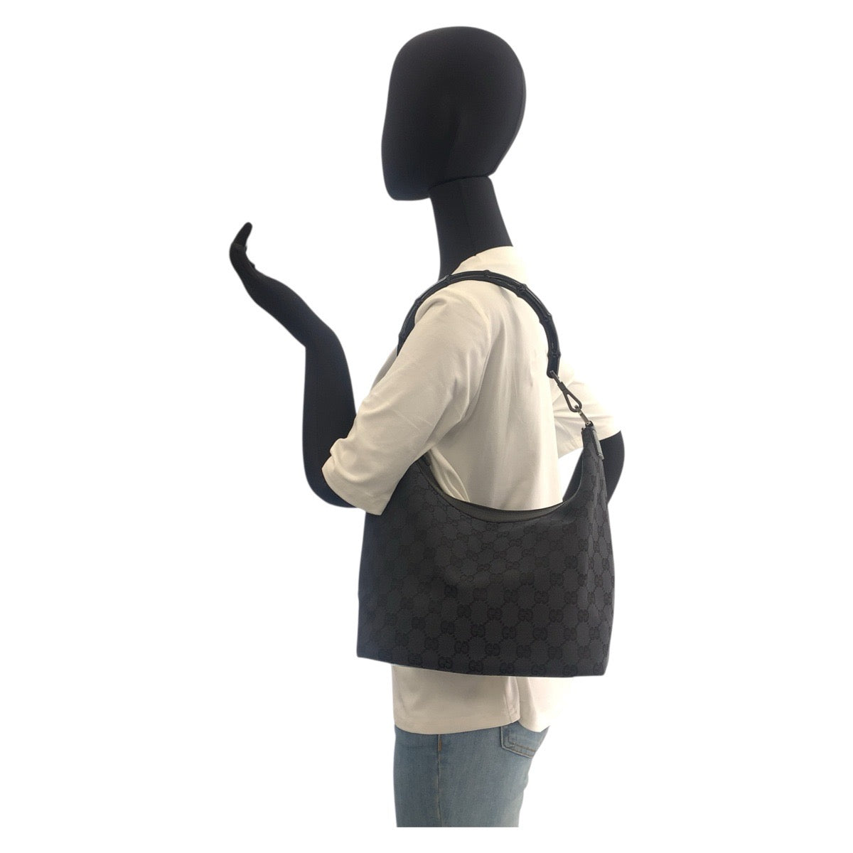 20892
GUCCI グッチ バンブー ブラック 黒 GGキャンバス / レザー 000 0531 ショルダーバッグ レディース A44