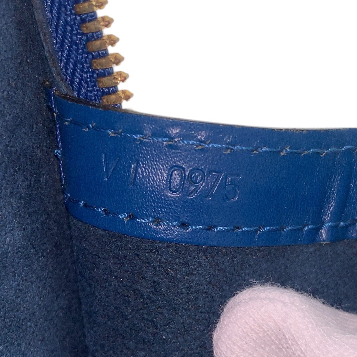 20934
LOUIS VUITTON ルイヴィトン エピ リュサック トレドブルー ゴールド金具 レザー M52285 トートバッグ ショルダーバッグ レディース ABP