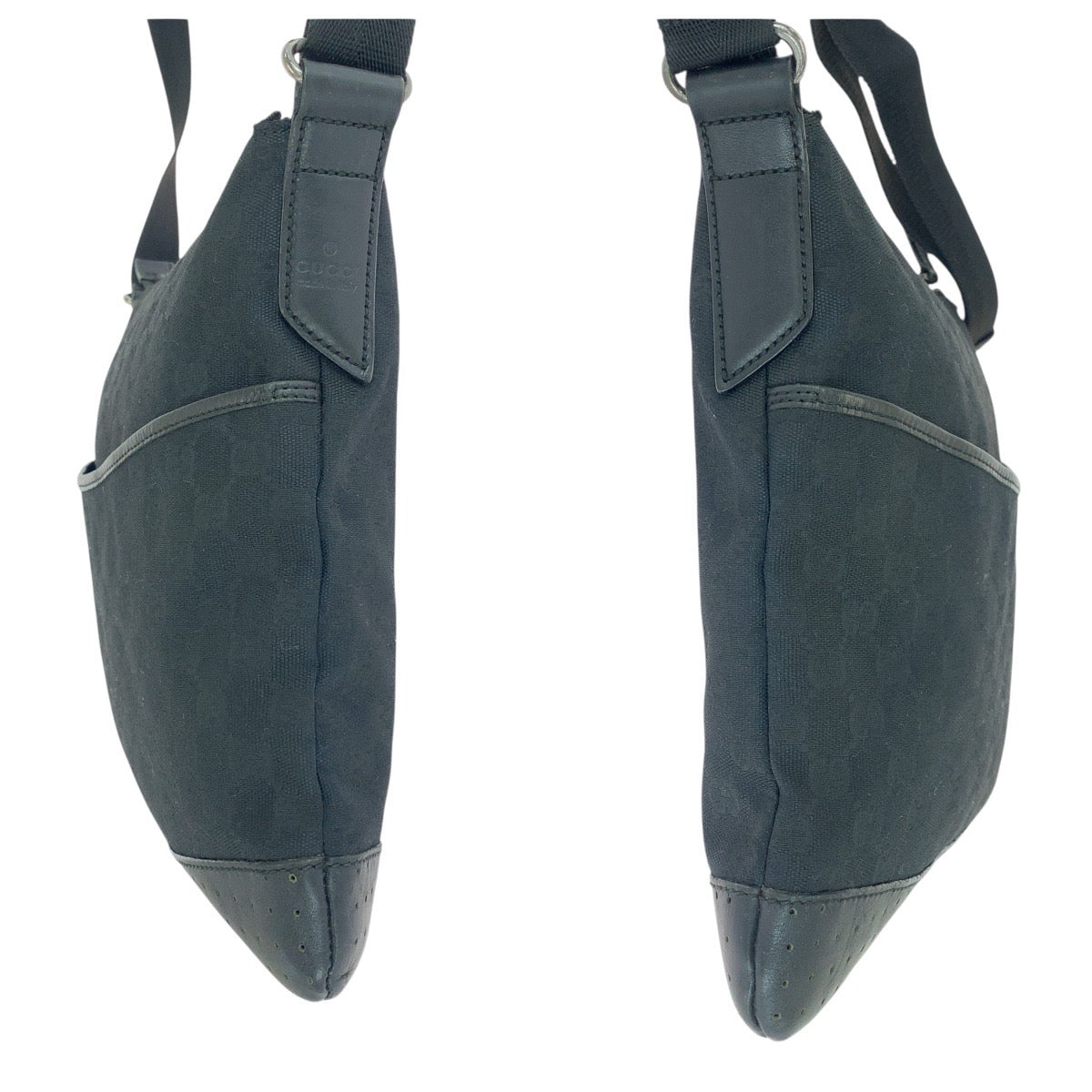 20954
GUCCI グッチ ブラック 黒 シルバー金具 GGキャンバス / レザー 145857 ショルダーバッグ ポシェット レディース AB28