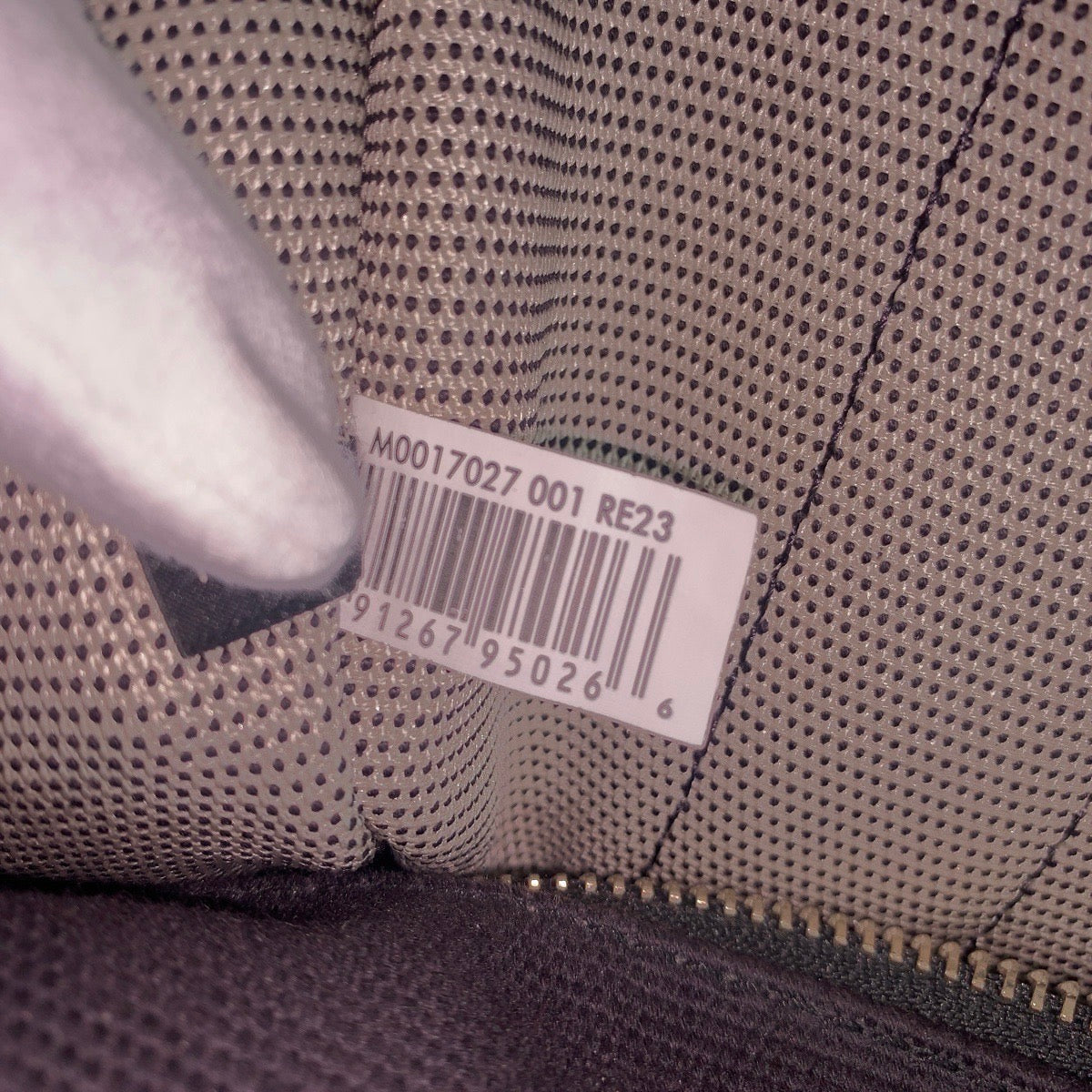 20959
MARC JACOBS マークジェイコブス ザトート ブラック 黒 シルバー金具 キャンバス M0017027 トートバッグ ショルダーバッグ 2way レディース ABP20