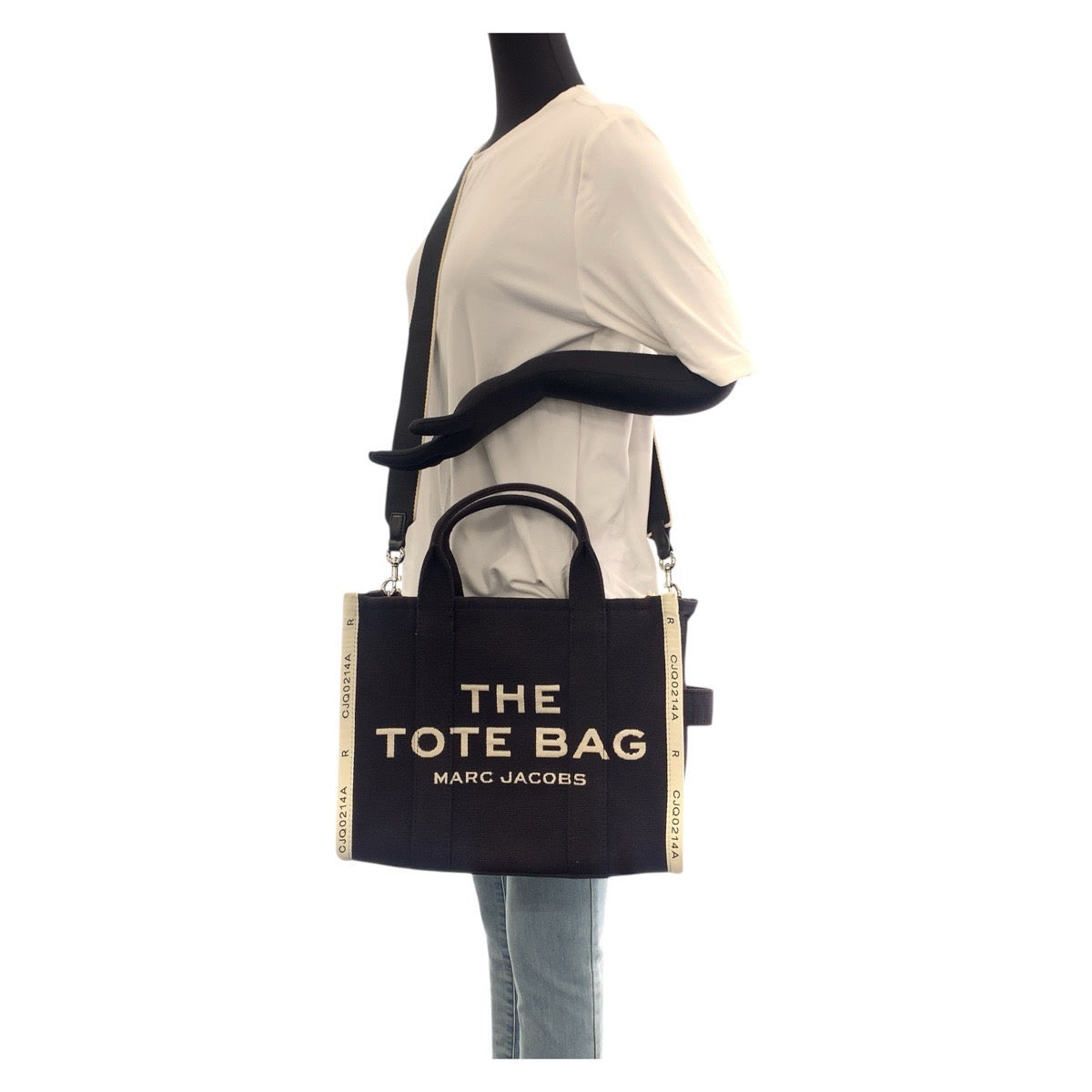 20959
MARC JACOBS マークジェイコブス ザトート ブラック 黒 シルバー金具 キャンバス M0017027 トートバッグ ショルダーバッグ 2way レディース ABP20