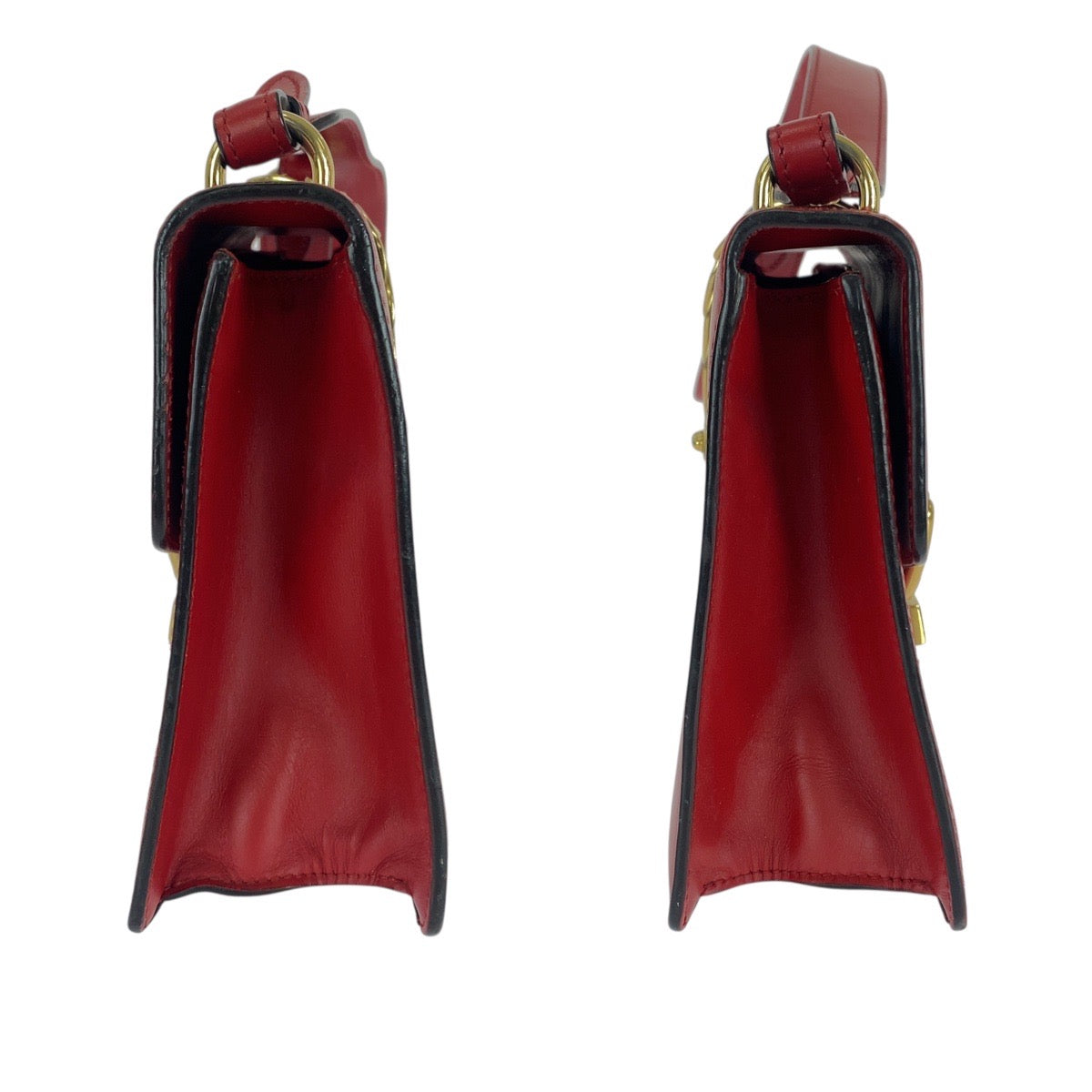 20973
GUCCI グッチ シルヴィ スモール ウェブライン レッド ゴールド金具 レザー 421882 ショルダーバッグ ポシェット レディース AB60