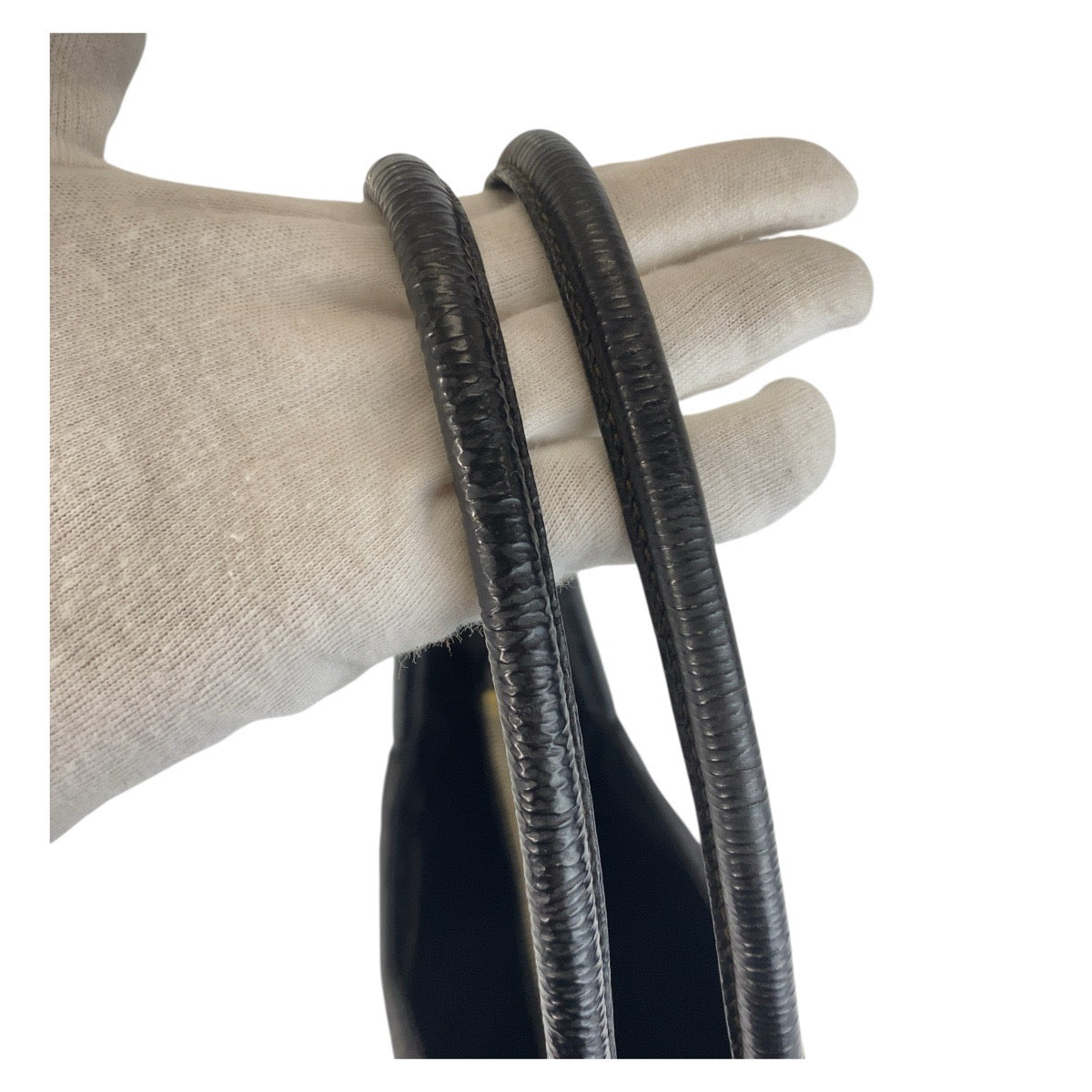 20983
PRADA プラダ テスート 三角ロゴプレート ブラック 黒 ゴールド金具 ナイロン トートバッグ ショルダーバッグ レディース AB28