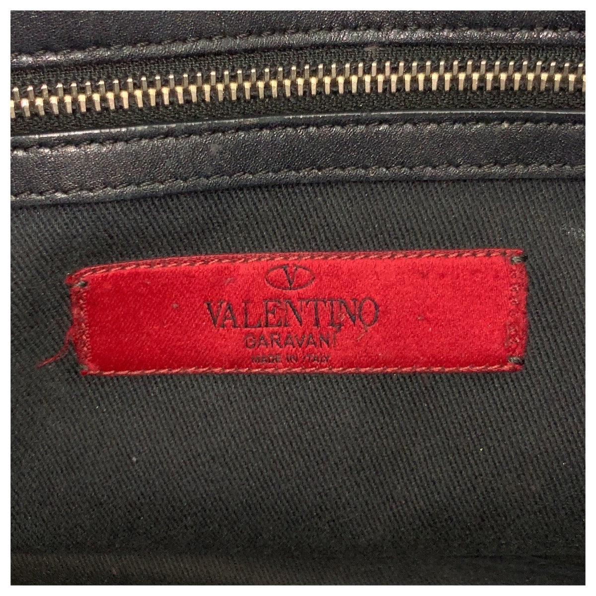 20986
Valentino Garavani ヴァレンティノ ガラヴァーニ ロックスタッズ ブラック 黒 ゴールド金具 レザー トートバッグ ショルダーバッグ 2way レディース AB32
