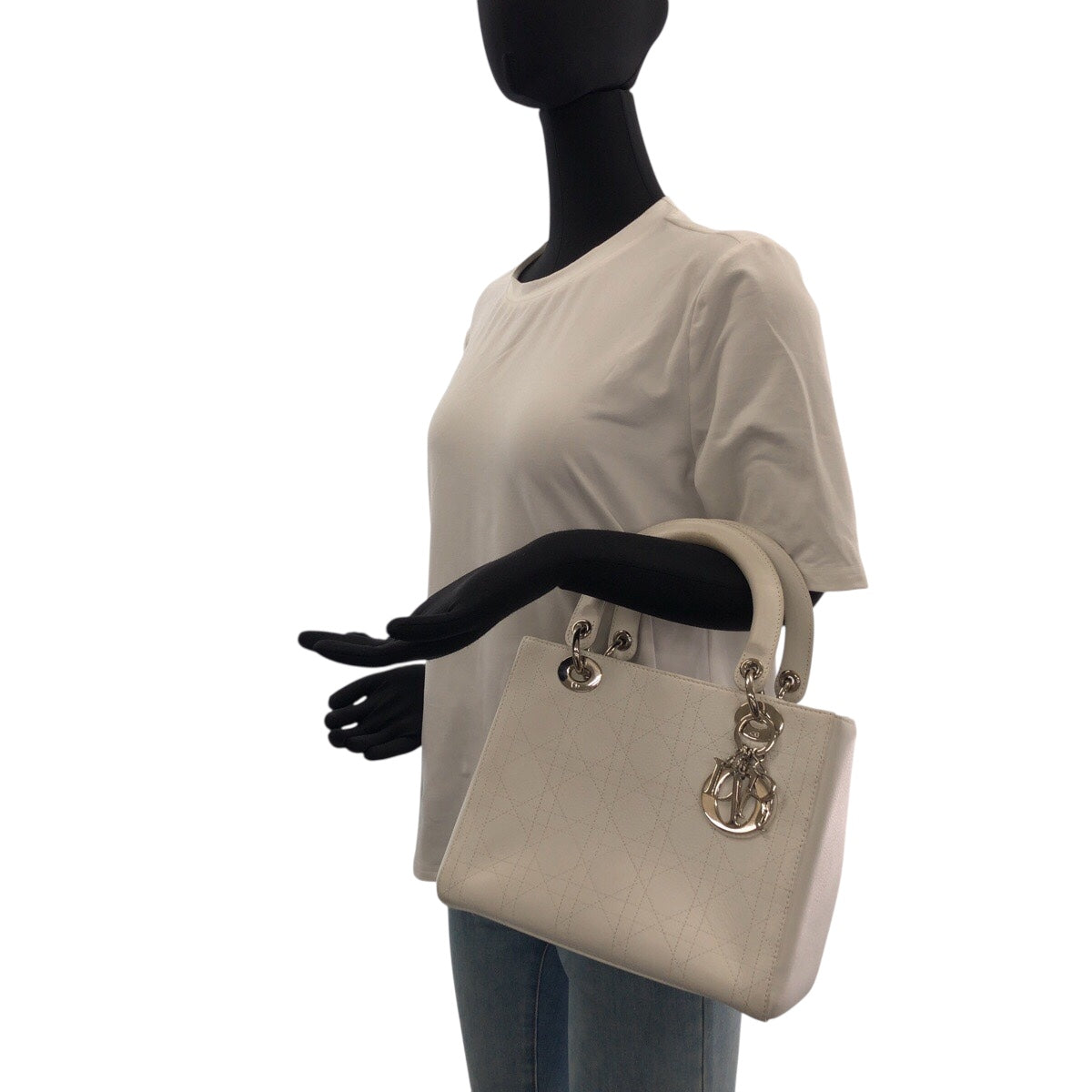 20989
Dior ディオール カナージュ レディディオール ミディアム ホワイト レザー 02-MA-0023 ハンドバッグ トートバッグ レディース ABP110