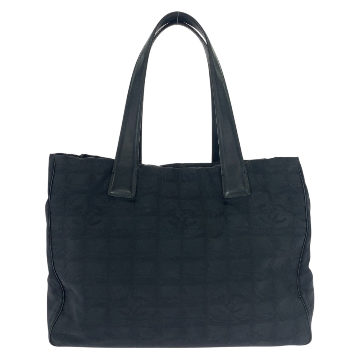 20991
CHANEL シャネル ニュートラベルライン ニュートラトートMM ブラック 黒 ゴールド金具 ナイロン / レザー トートバッグ ショルダーバッグ レディース AB30