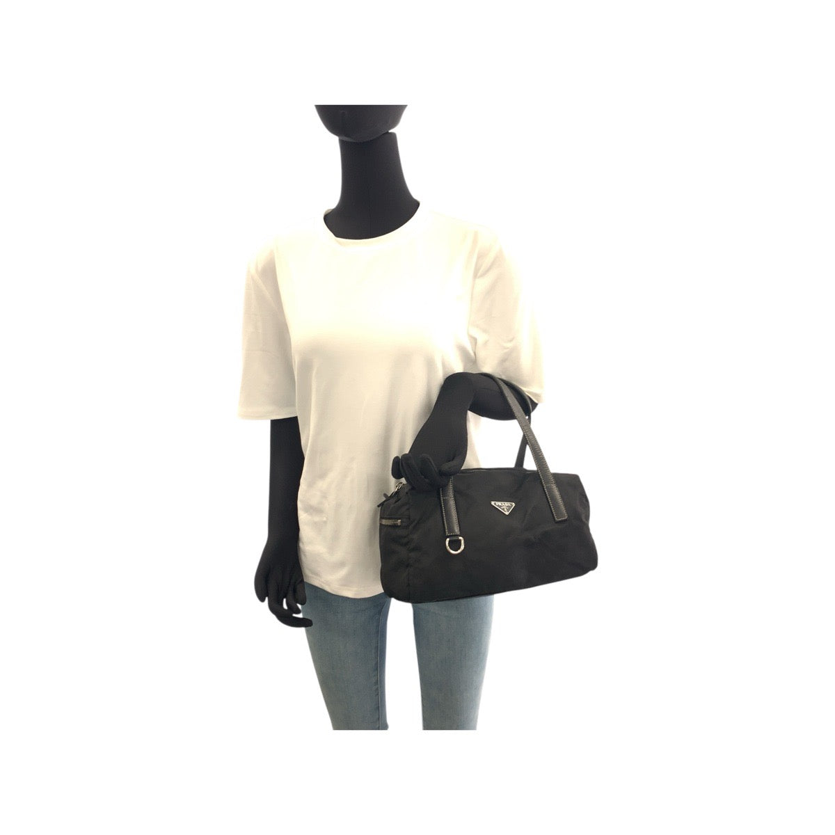 20995
PRADA プラダ テスート 三角ロゴプレート ブラック 黒 シルバー金具 ナイロン ハンドバッグ ミニボストンバッグ レディース AB26