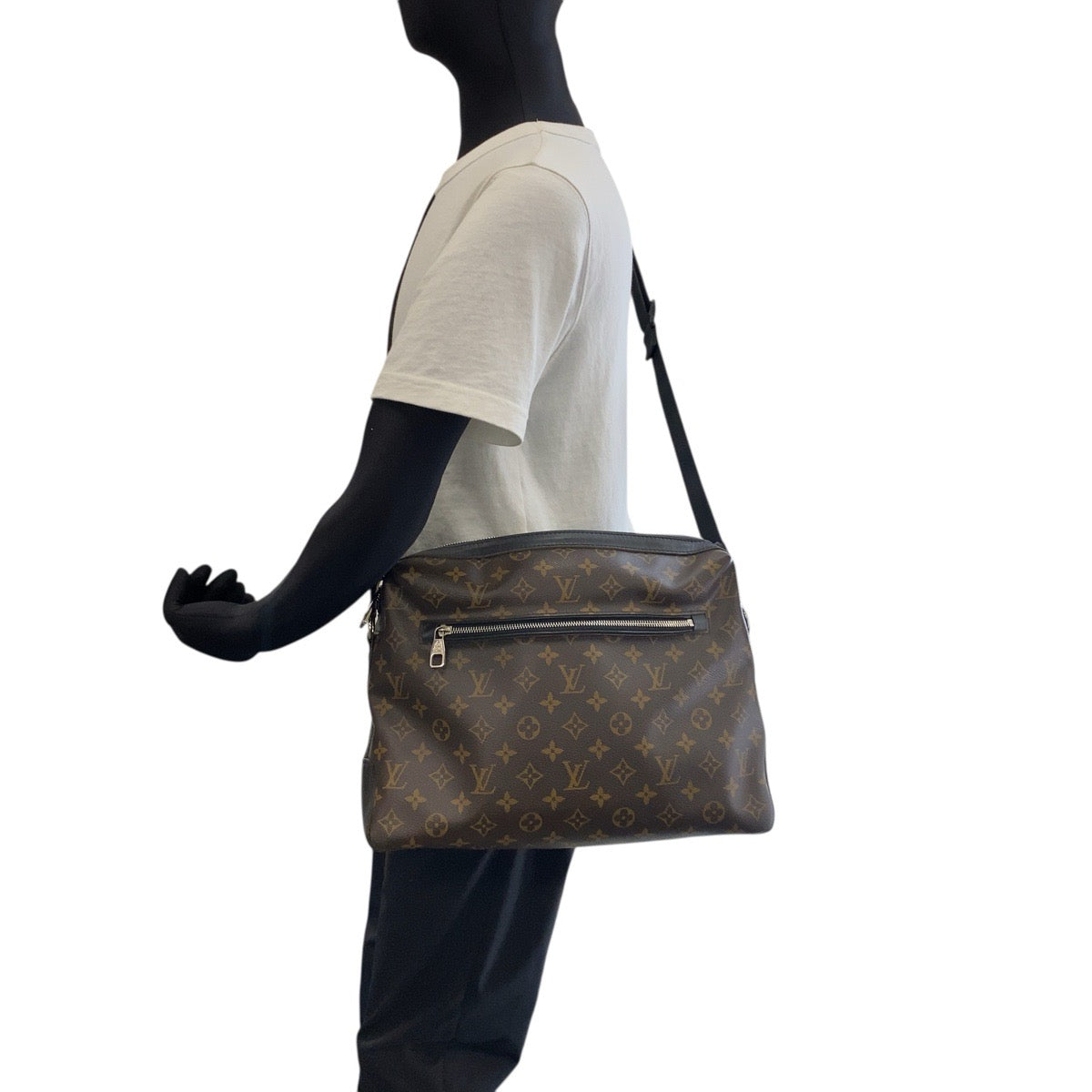 20999
LOUIS VUITTON ルイヴィトン モノグラム マカサー トーレス ブラウン ゴールド金具 PVC / レザー M40387 ショルダーバッグ メッセンジャーバッグ SR1122刻印 メンズ ABP68