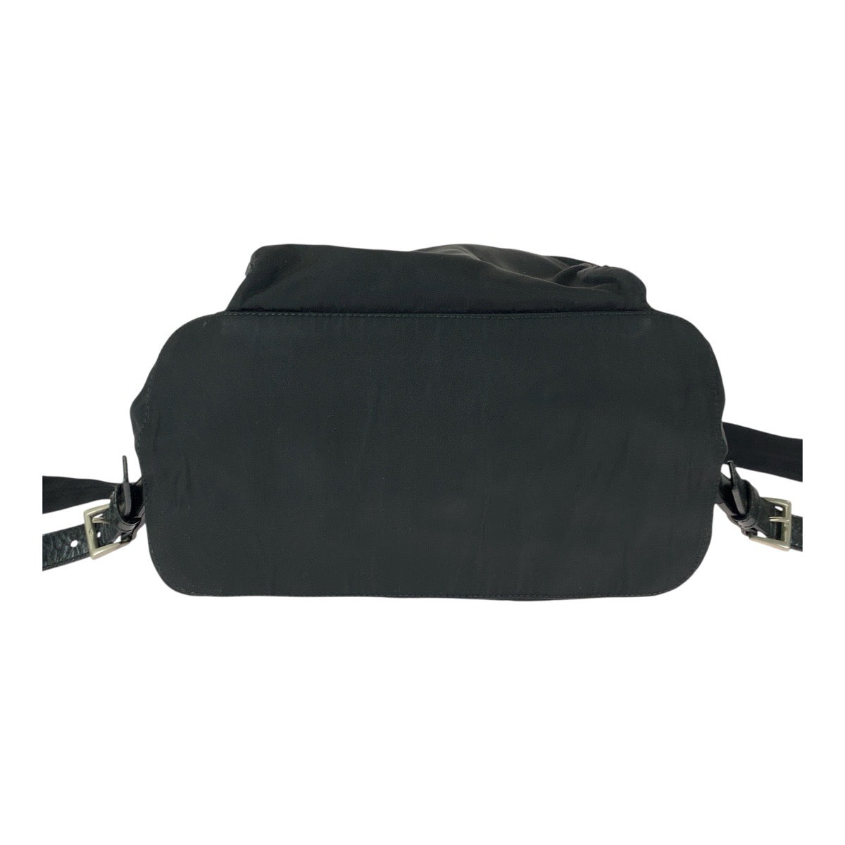 21009
PRADA プラダ テスート 三角ロゴプレート ブラック 黒 シルバー金具 ナイロン / レザー リュック バックパック レディース ABP44