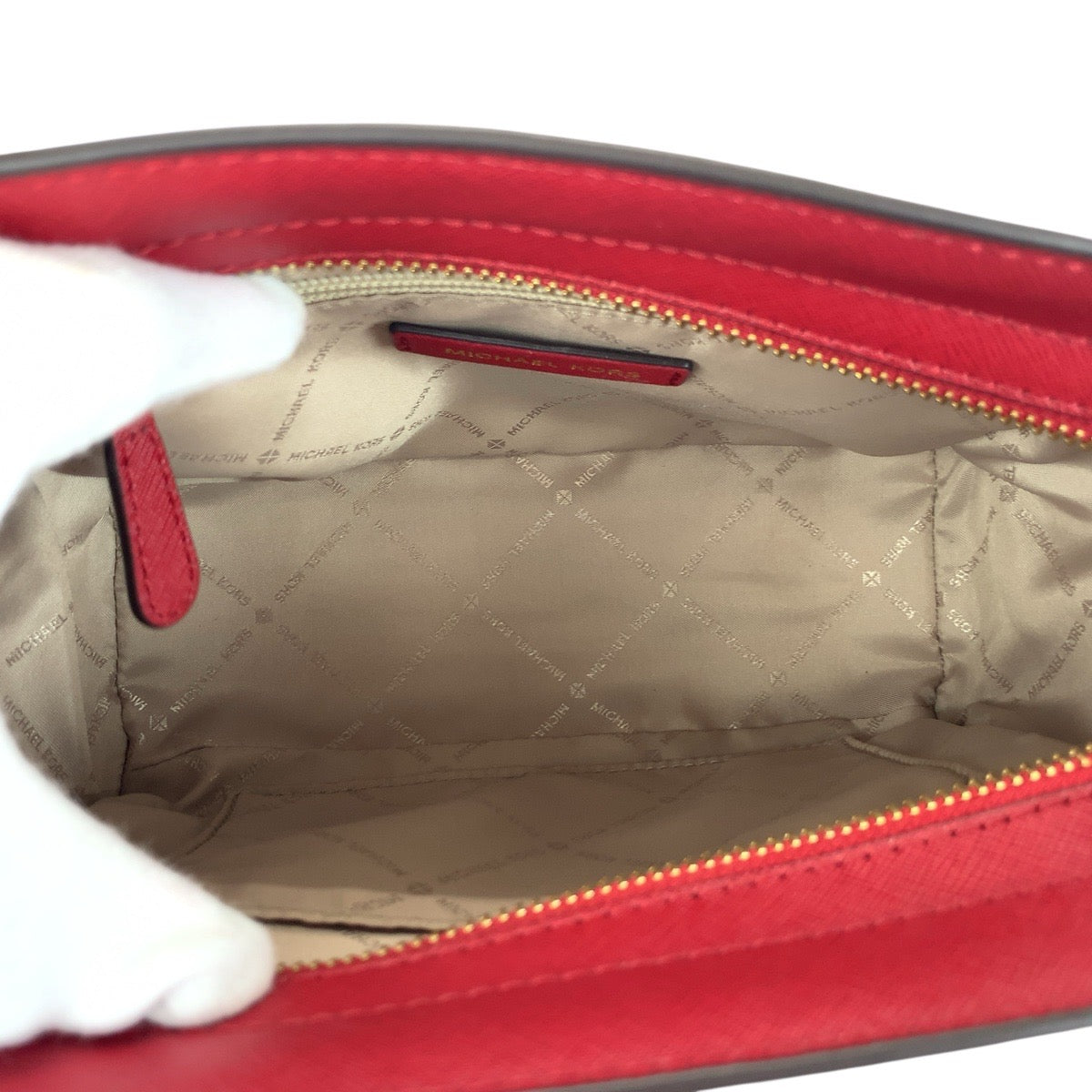 21020
Michael Kors マイケルコース スタッズ レッド ゴールド金具 レザー 35H8GSMM2L ショルダーバッグ ポシェット レディース A10