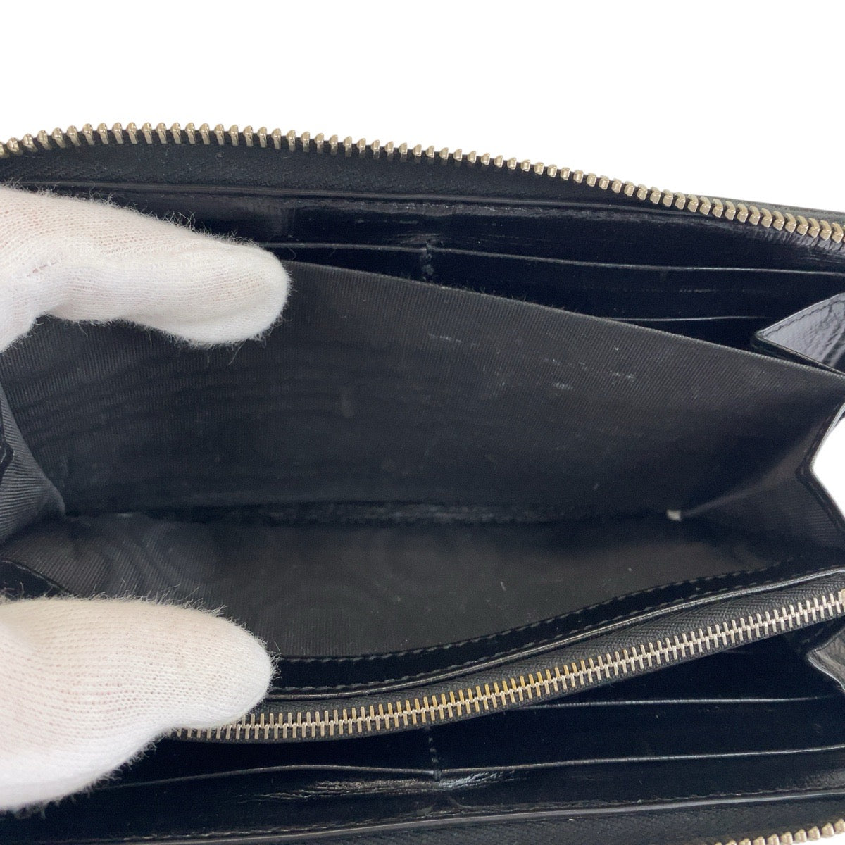 21023
GUCCI グッチ インターロックング ブラック 黒 シルバー金具 GGスプリームキャンバス / レザー 673003 長財布 ロングウォレット レディース ABP27