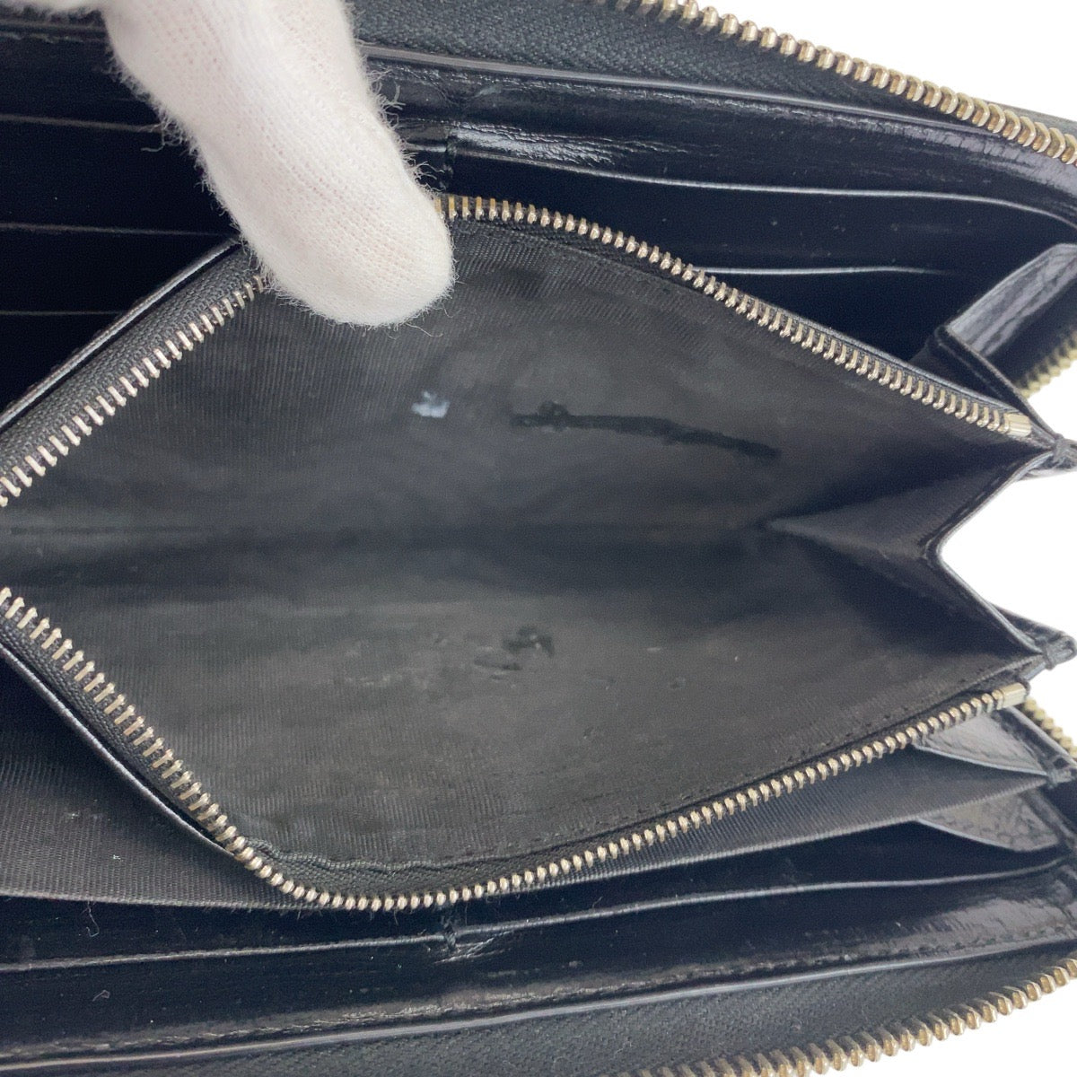 21023
GUCCI グッチ インターロックング ブラック 黒 シルバー金具 GGスプリームキャンバス / レザー 673003 長財布 ロングウォレット レディース ABP27