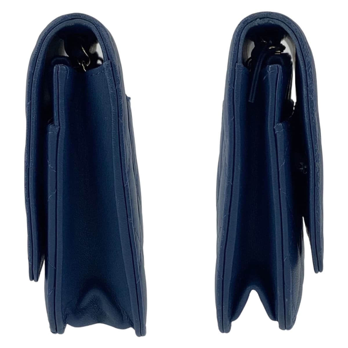 21041
CHANEL シャネル マトラッセ ダブルピース ココマーク ネイビー ゴールド金具 ラムスキン チェーンウォレット ショルダーバッグ ポシェット レディース A