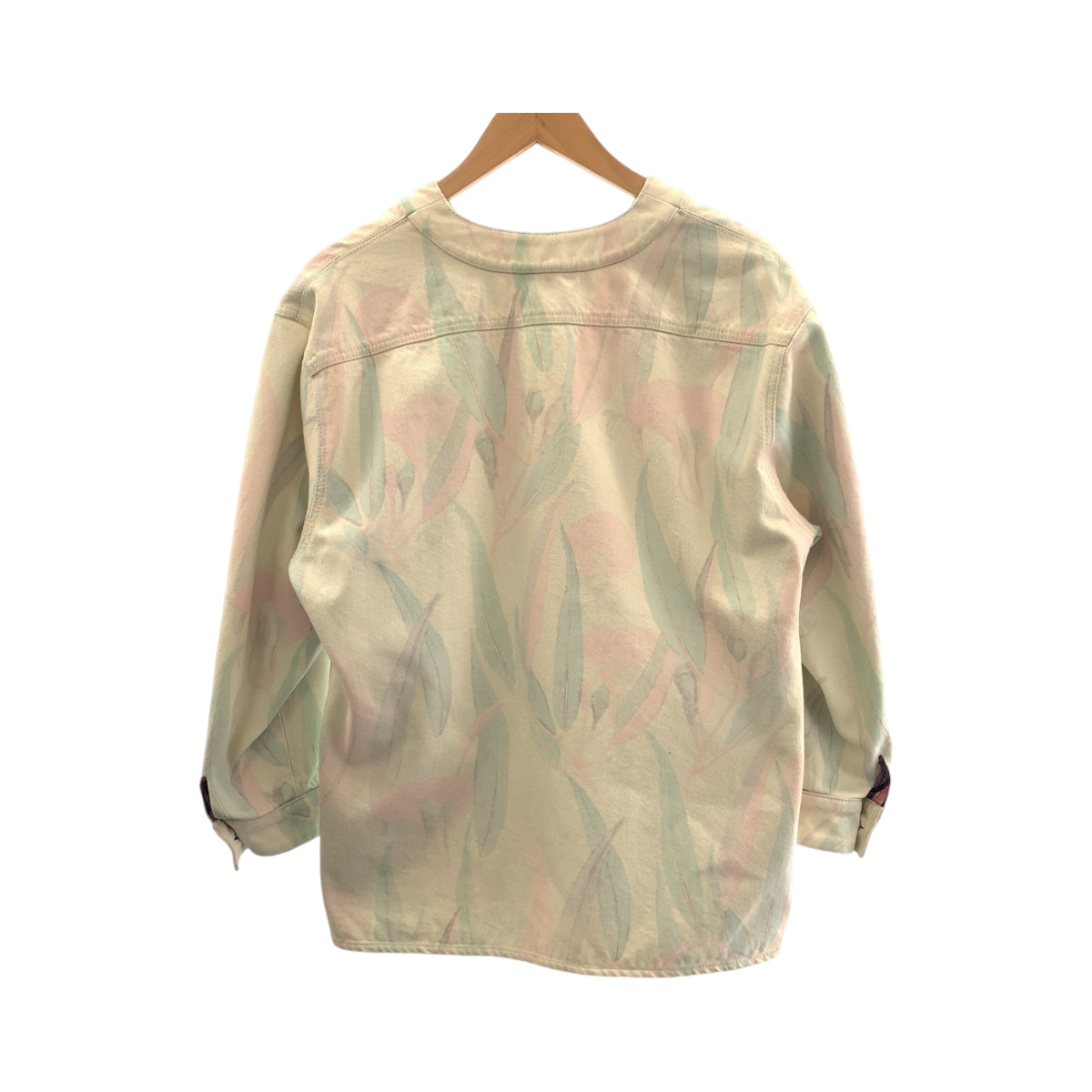 21050
CHANEL シャネル ボタニカル ココマーク サイズ36 ピンク パステルカラー シルバー金具 デニム P62659V48435 デニムジャケット ノーカラージャケット カバーオール レディース A