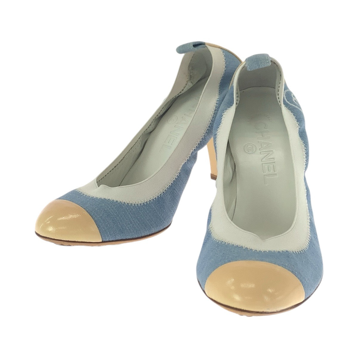 21087
CHANEL シャネル ココマーク サイズ37C ブルー デニム ベージュ デニム / パテントレザー パンプス ハイヒール レディース A28