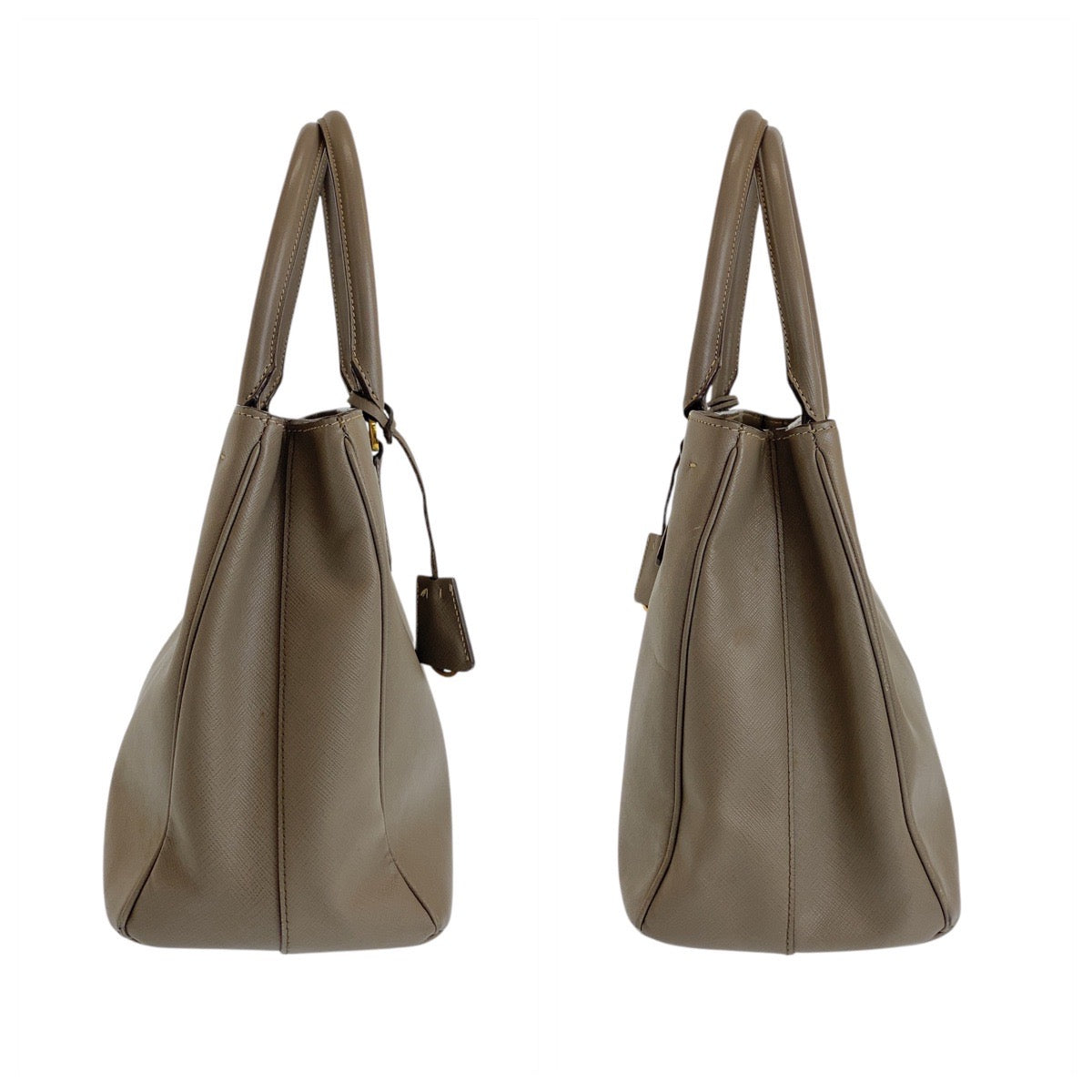 21097
PRADA プラダ サフィアーノ 三角ロゴプレート グレージュ ゴールド金具 レザー ハンドバッグ ショルダーバッグ 2way レディース AB52