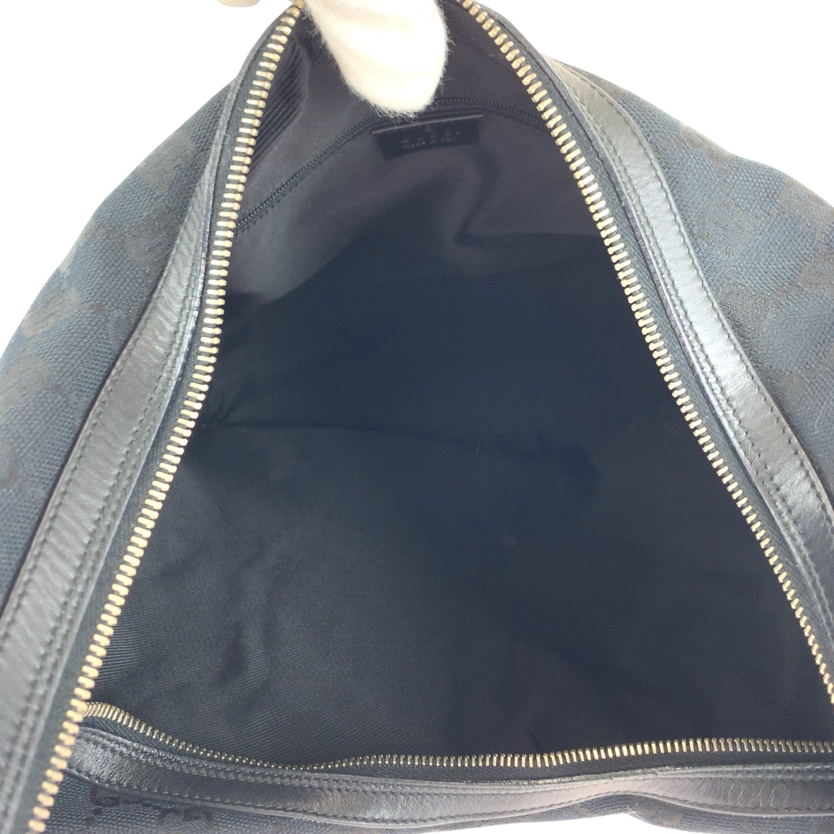 21117
GUCCI Black Gold Hardware GG Canvas 001 42870 Hobo Shoulder Bag Shoulder Carry Women's A46