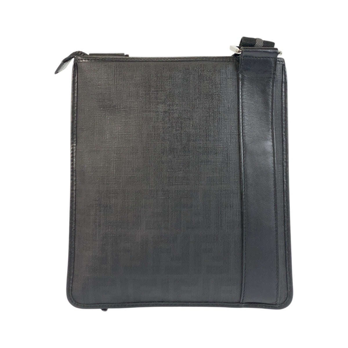 21139
FENDI フェンディ ズッカ ブラック 黒 シルバー金具 PVC / レザー 7VA204-BOW ショルダーバッグ ポシェット メンズ ABP50