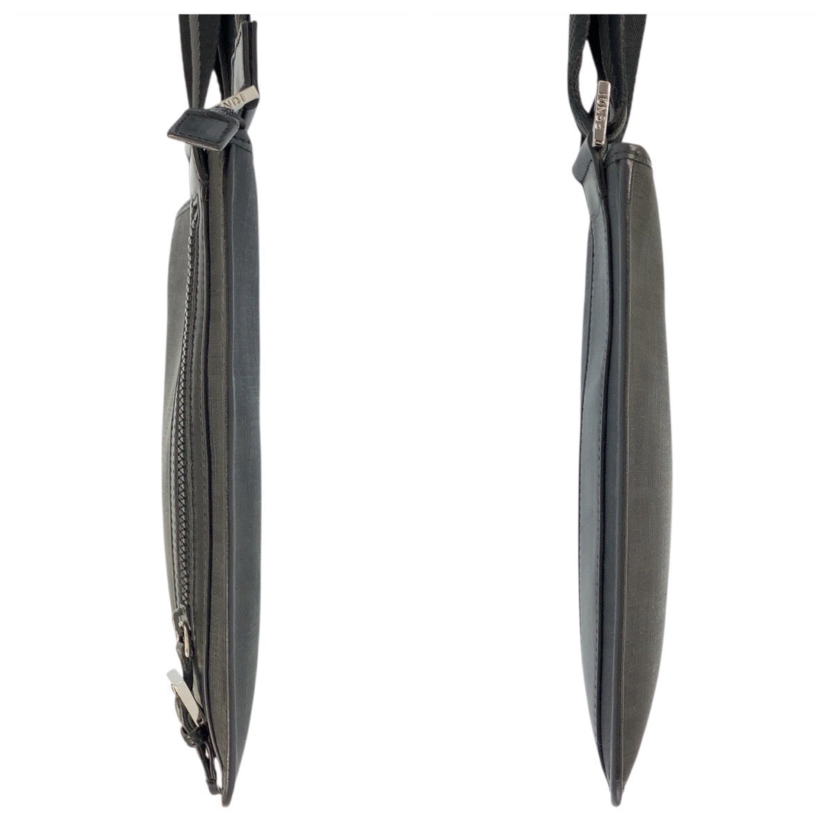 21139
FENDI フェンディ ズッカ ブラック 黒 シルバー金具 PVC / レザー 7VA204-BOW ショルダーバッグ ポシェット メンズ ABP50