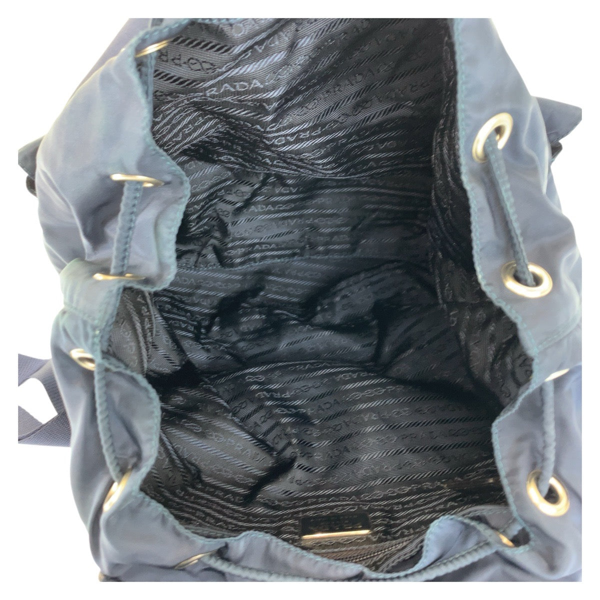 21140
PRADA プラダ テスート 三角ロゴプレート ネイビー シルバー金具 ナイロン リュック バックパック 59刻印 レディース AB42